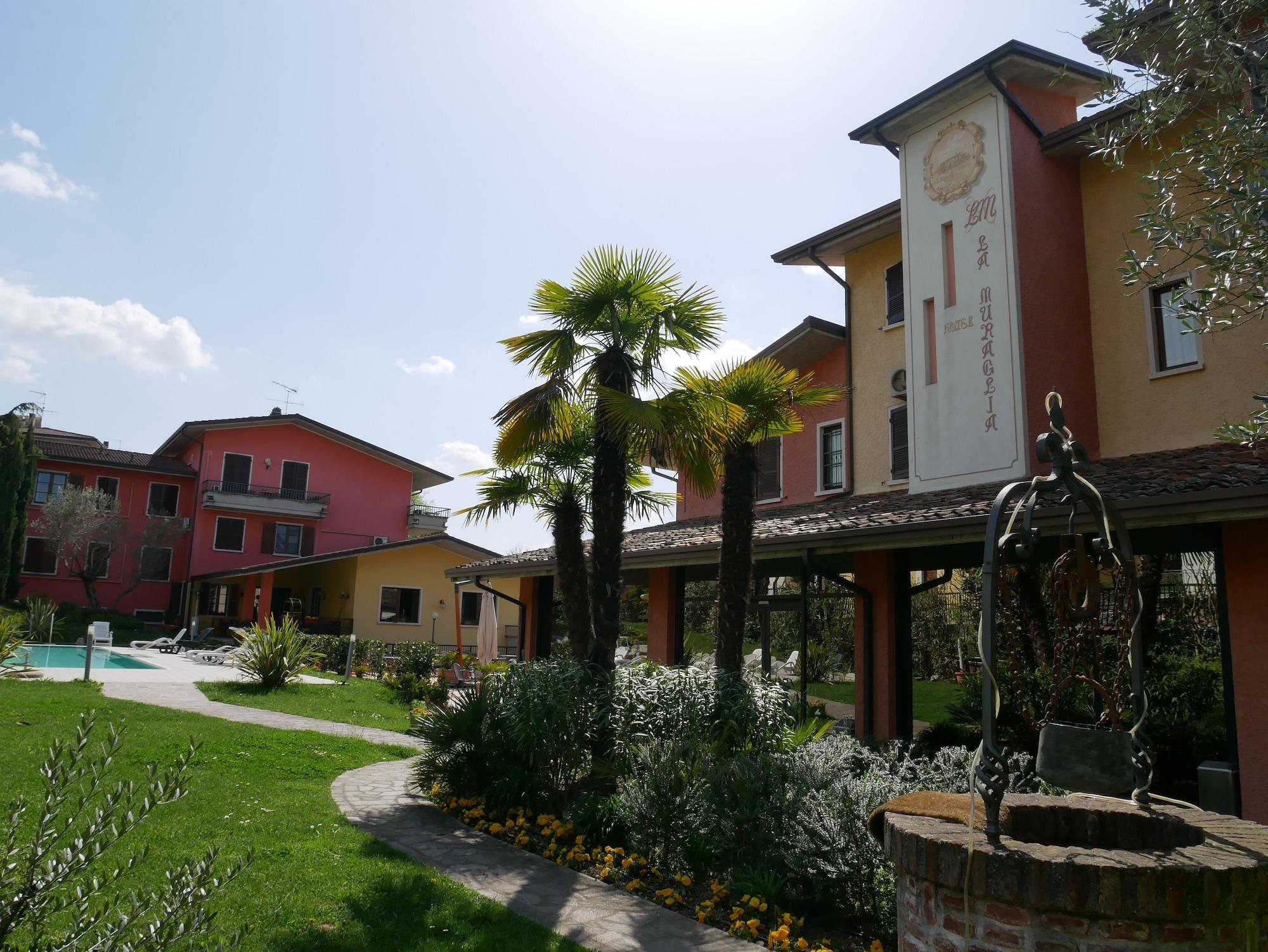 Vista Exterior Hotel Il Castello