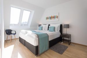 Arriendo temporal - Modern Penthouse Duplex Suite very close to Opera and Karlskirsche #1of4