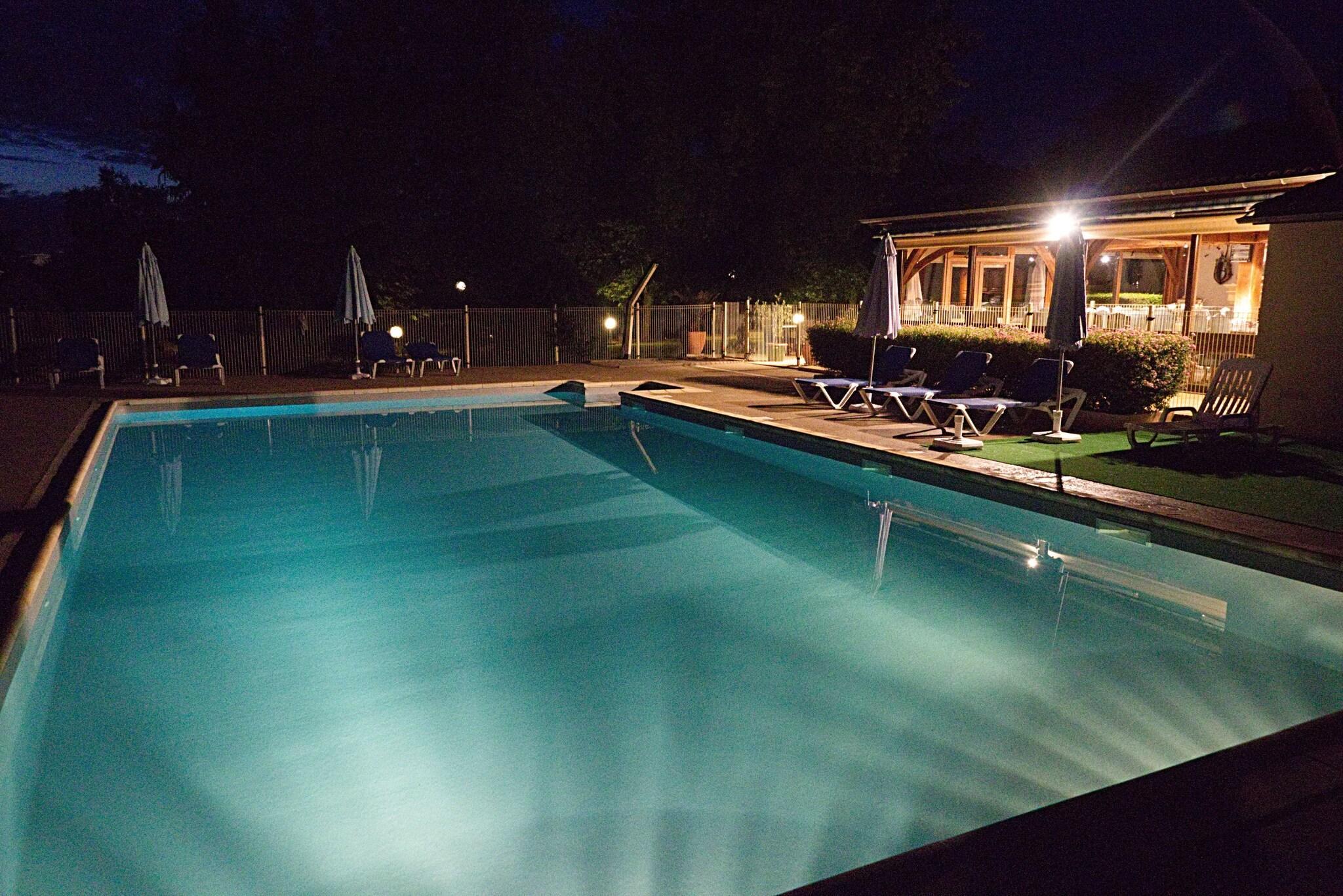 Vista Piscina Hotel Le Mas Del Pechs