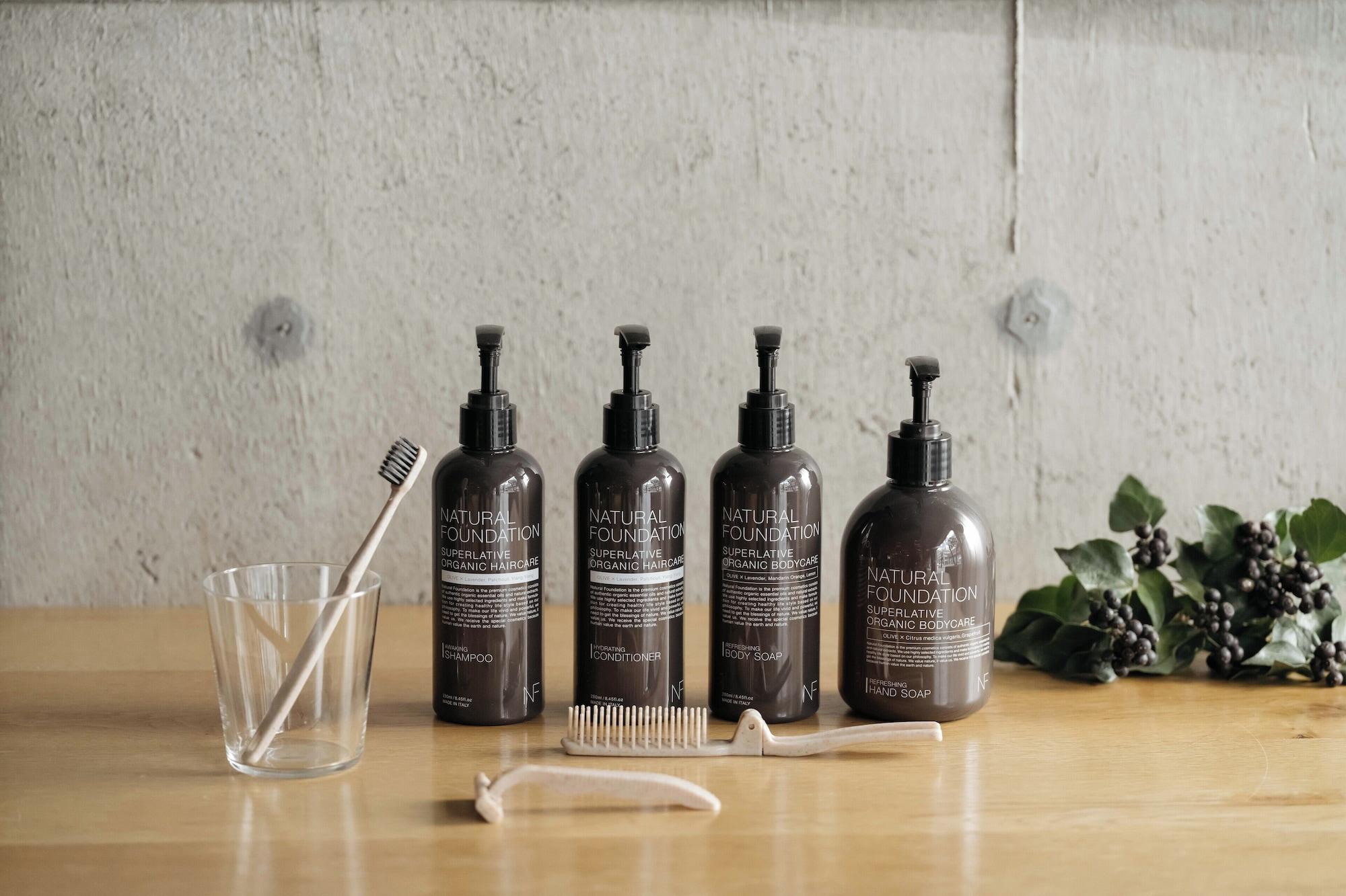 Set de Habitación TSUGU Kyoto Sanjo by THE SHARE HOTELS