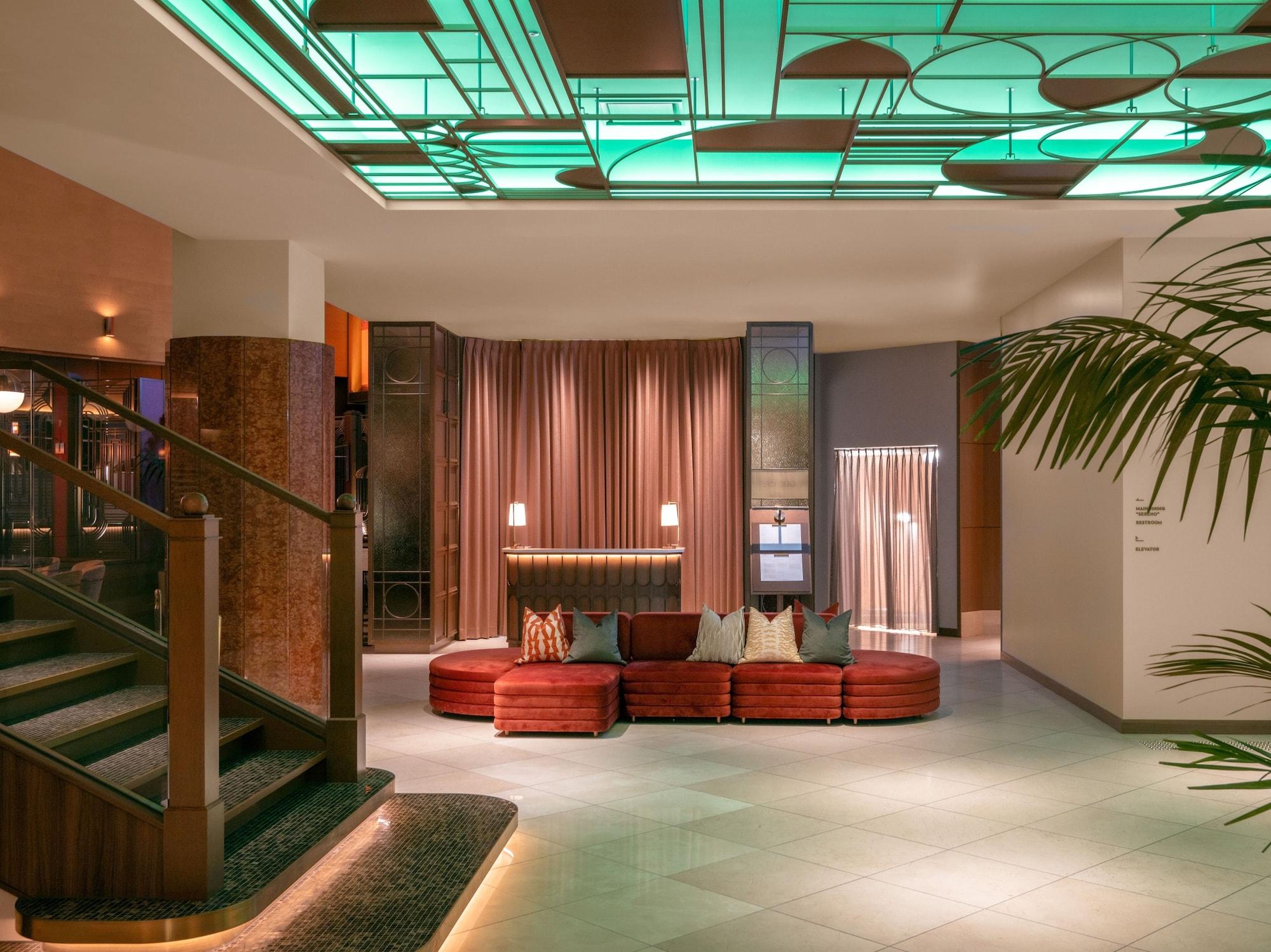 Vista Lobby THE MARK GRAND HOTEL