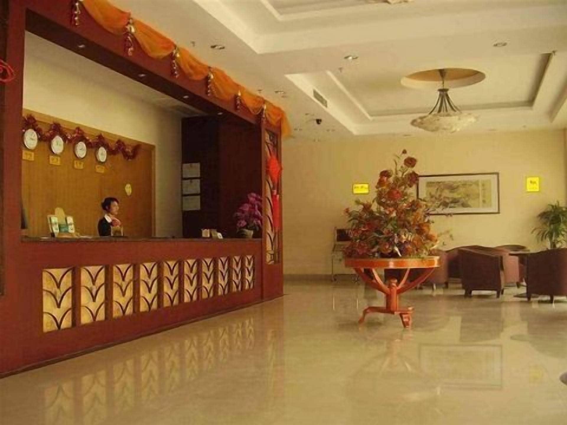 Varios GreenTree Inn GuangDong ZhongShan NanLang Light Rail Station