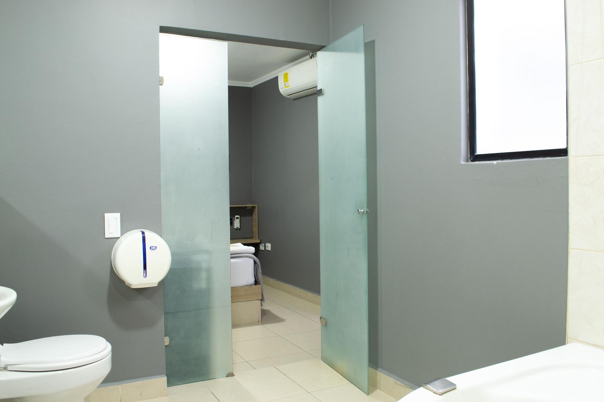 Equipamiento de Habitación Hotel Ruiseñor
