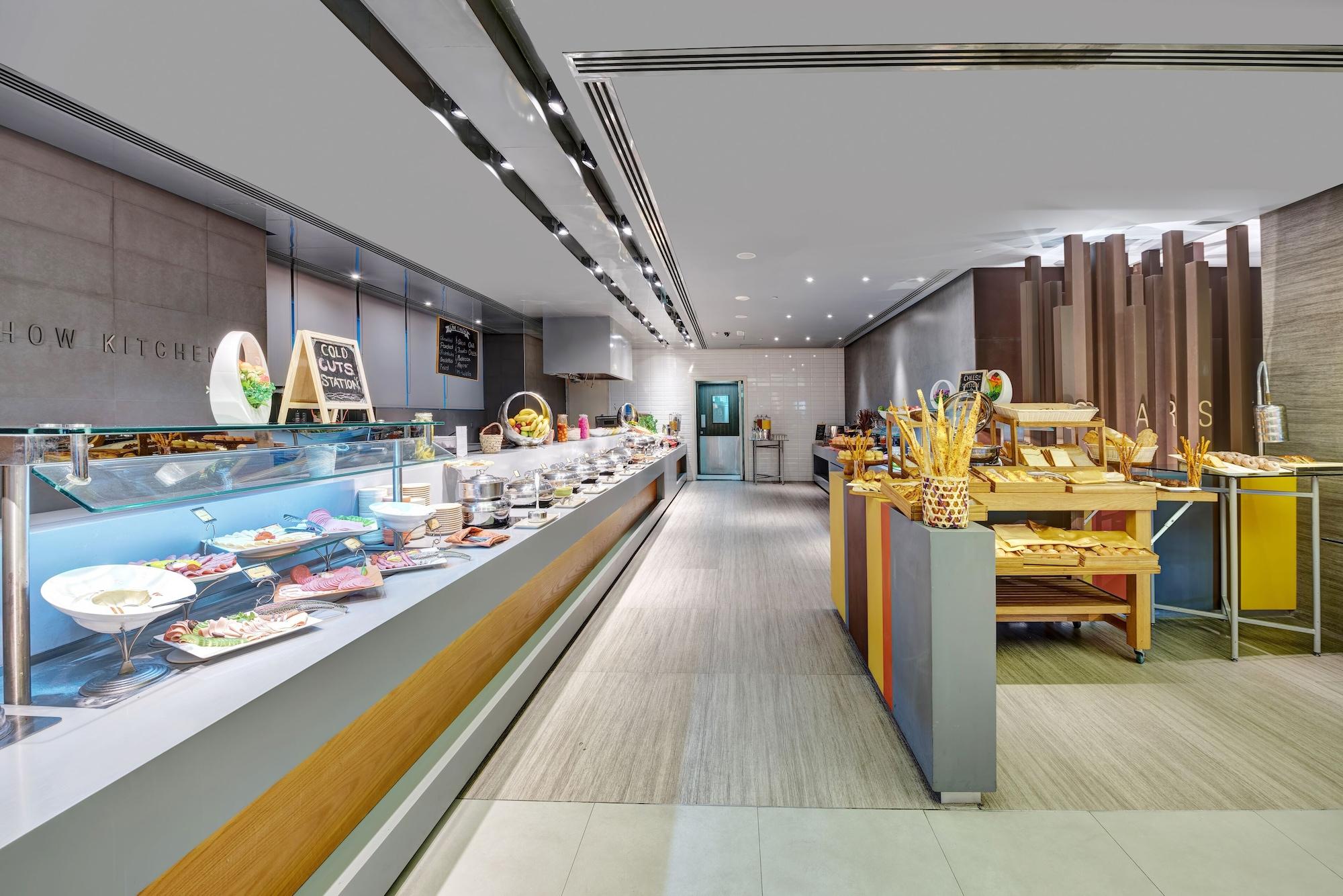 Restaurant The Act Hotel Sharjah