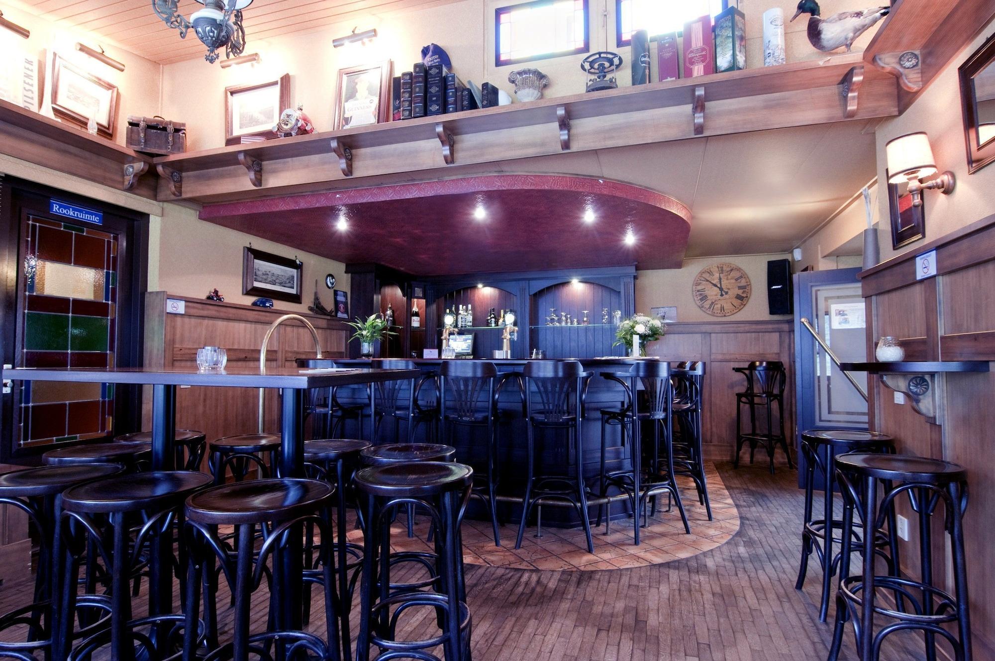 Bar/Salón Veluwe Hotel Stakenberg