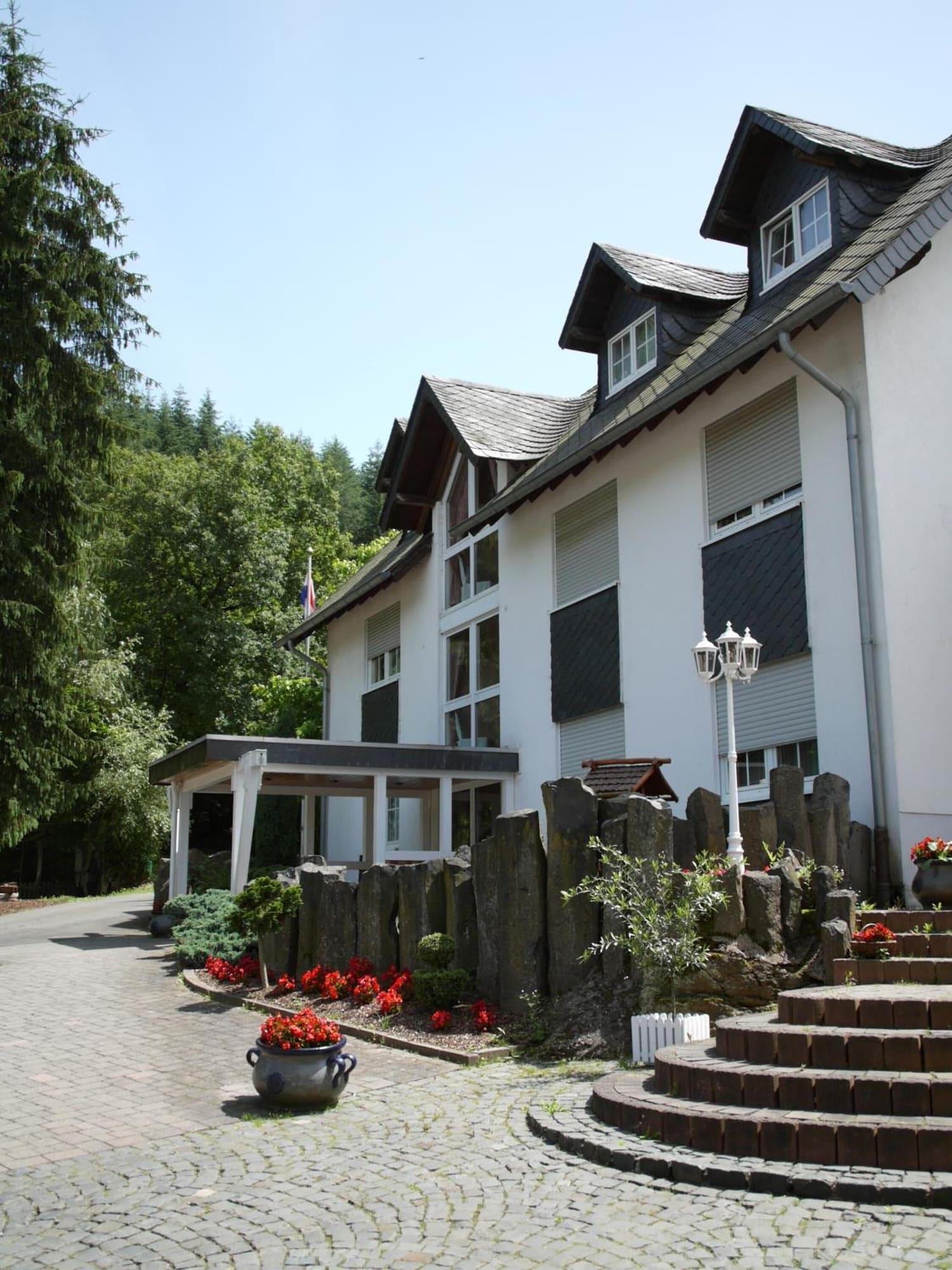 Vista Exterior Historisches Landhotel Studentenmühle