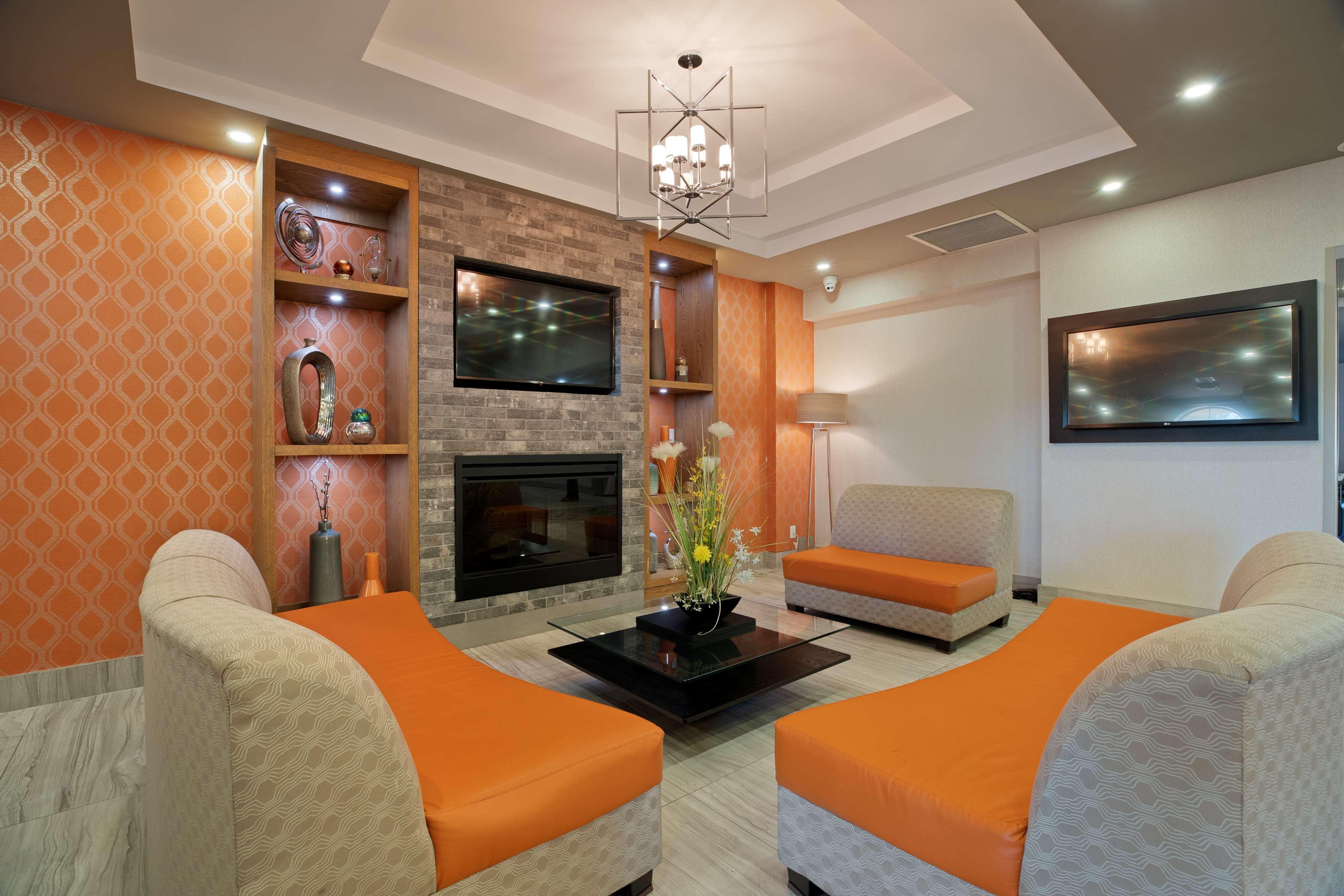 Vista Lobby Best Western Plus Executive Inn