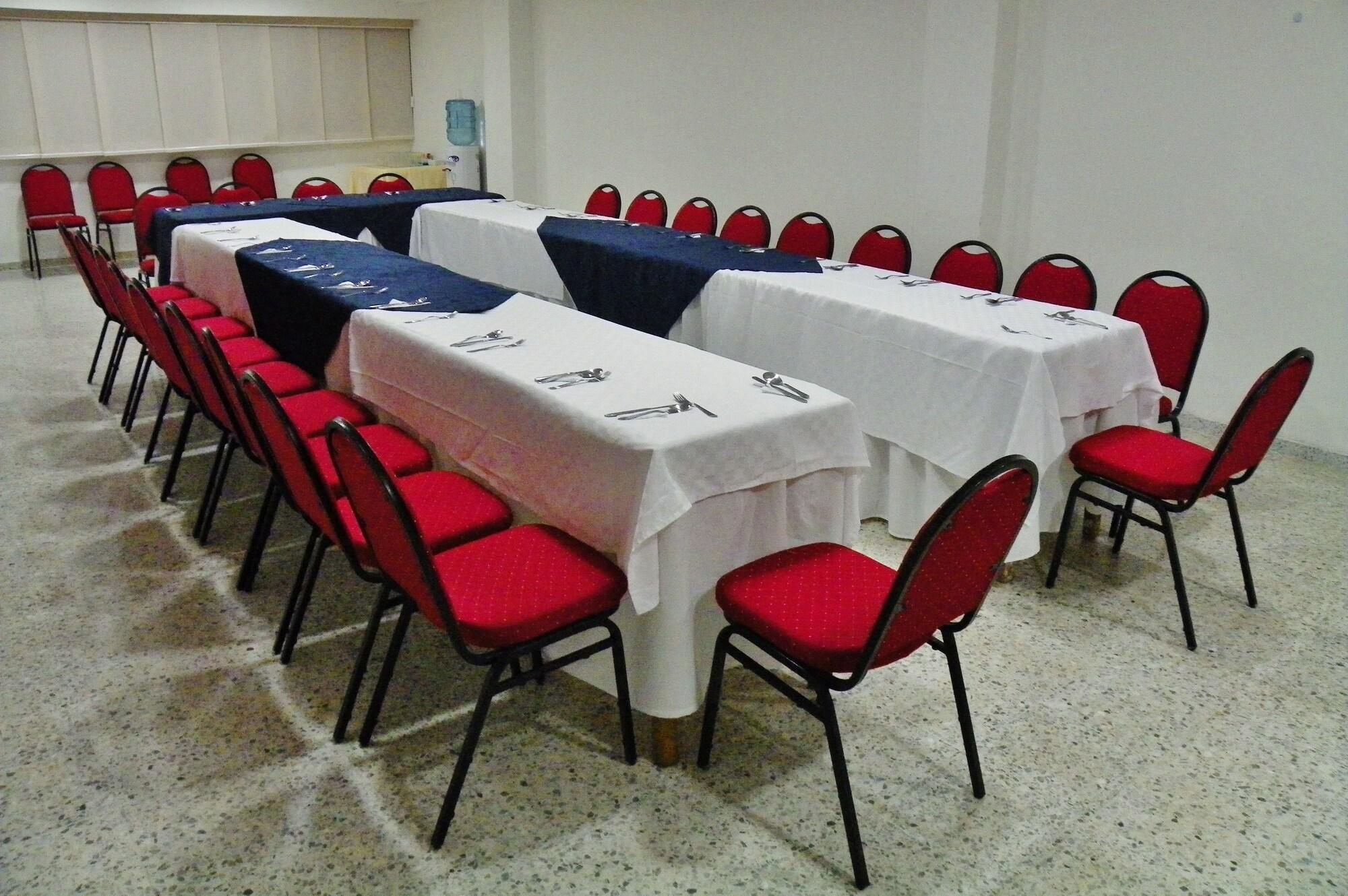 Sala de Reuniones Hotel Arawak Upar