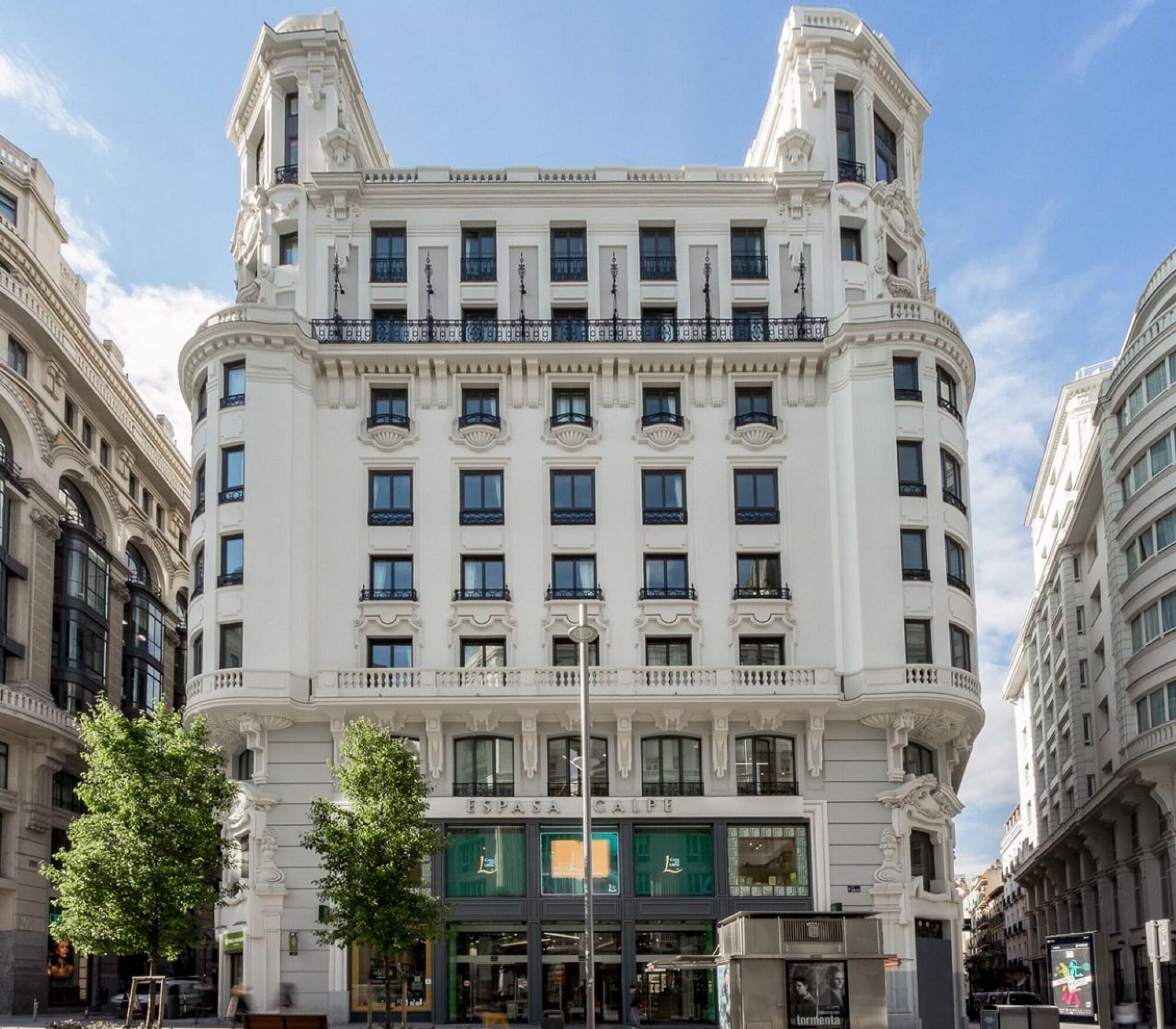 Vista Exterior Pestana CR7 Gran Vía Madrid