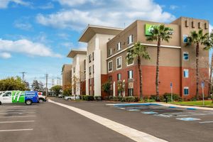 Alojamiento - Holiday Inn Express Fremont-Milpitas Central by IHG