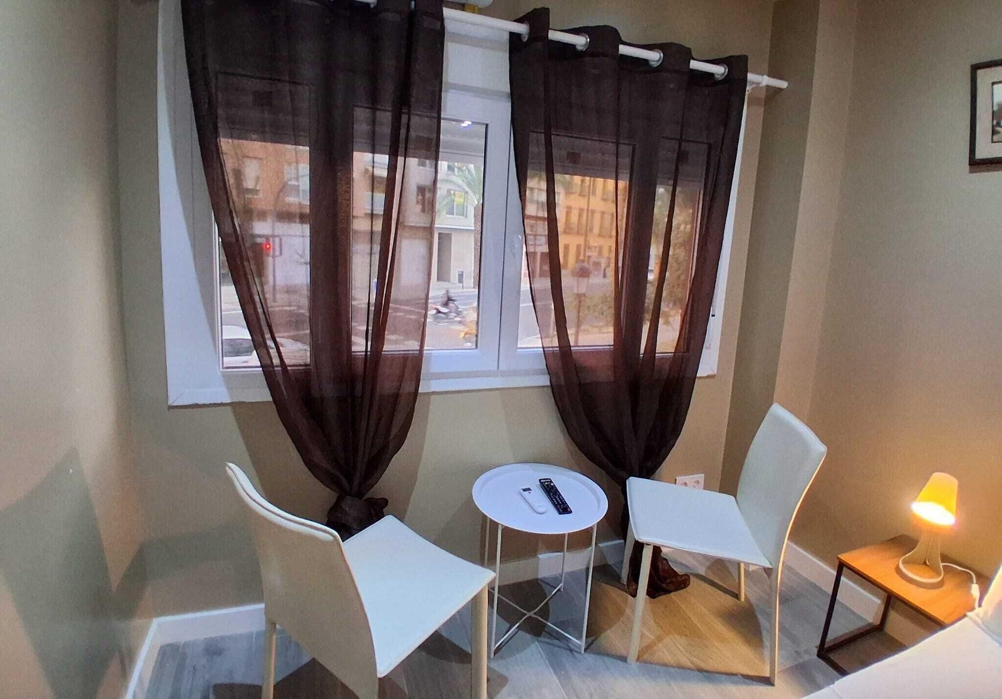 Varios AS ROOMS Alicante