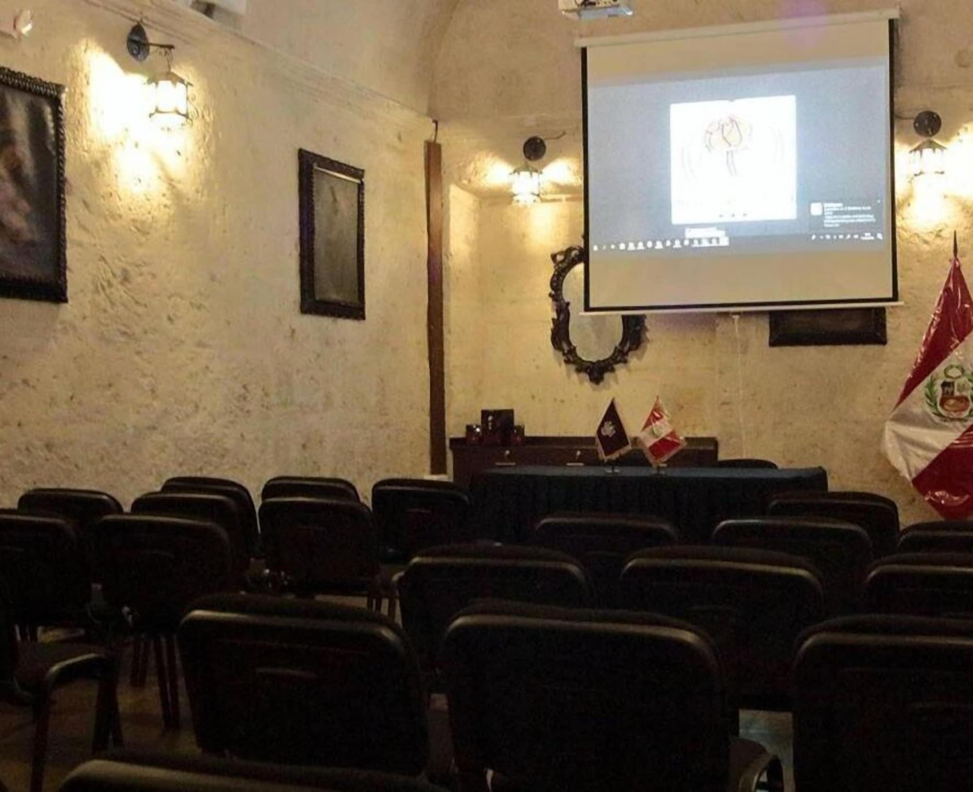 Sala de Reuniones Hotel Santa Rosa