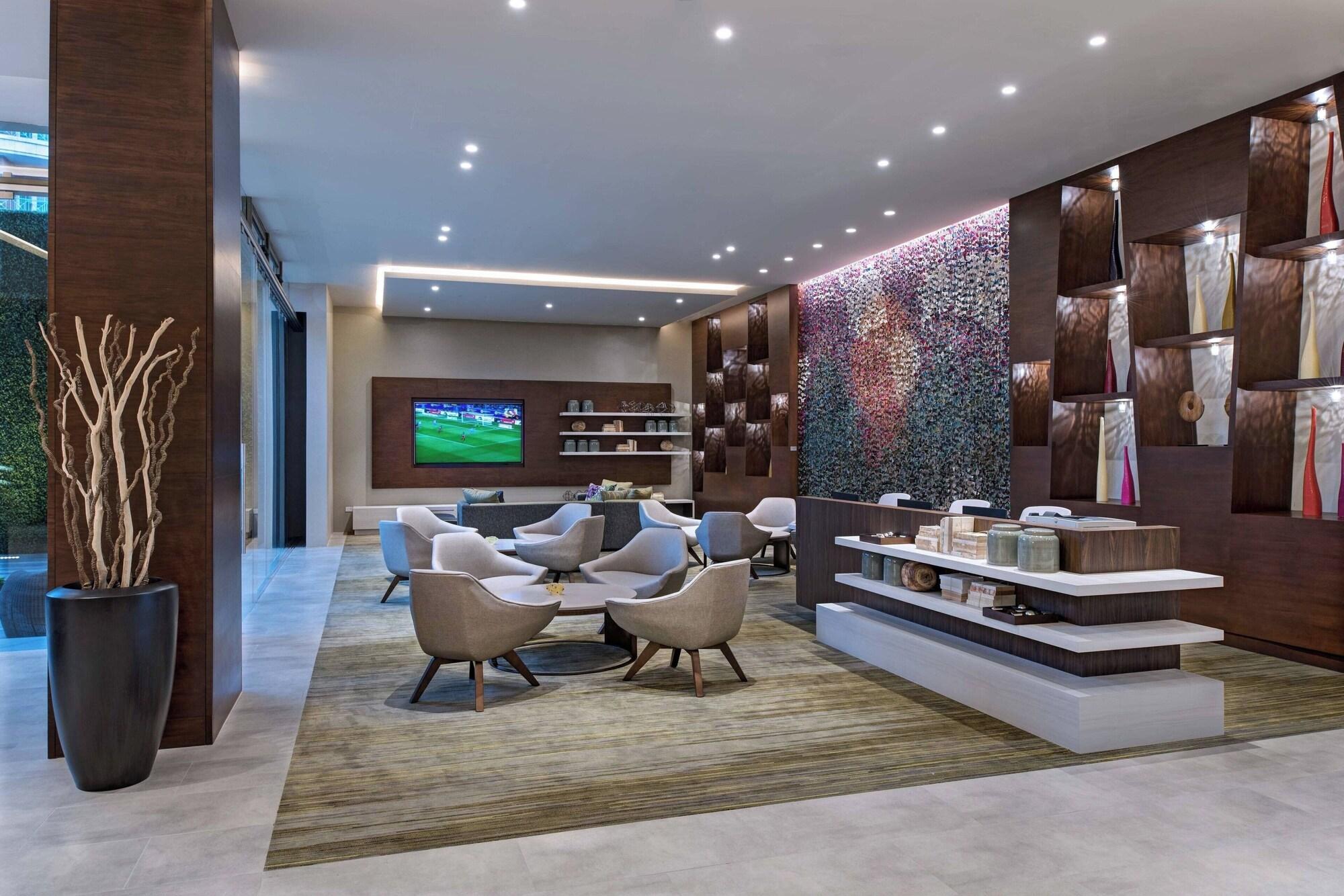 Vista Lobby Courtyard by Marriott Guatemala City