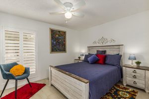 Alquiler Vacacional - ALL 5-STAR reviews!  Lakefront King + Queen bed+ huge cnr balcony