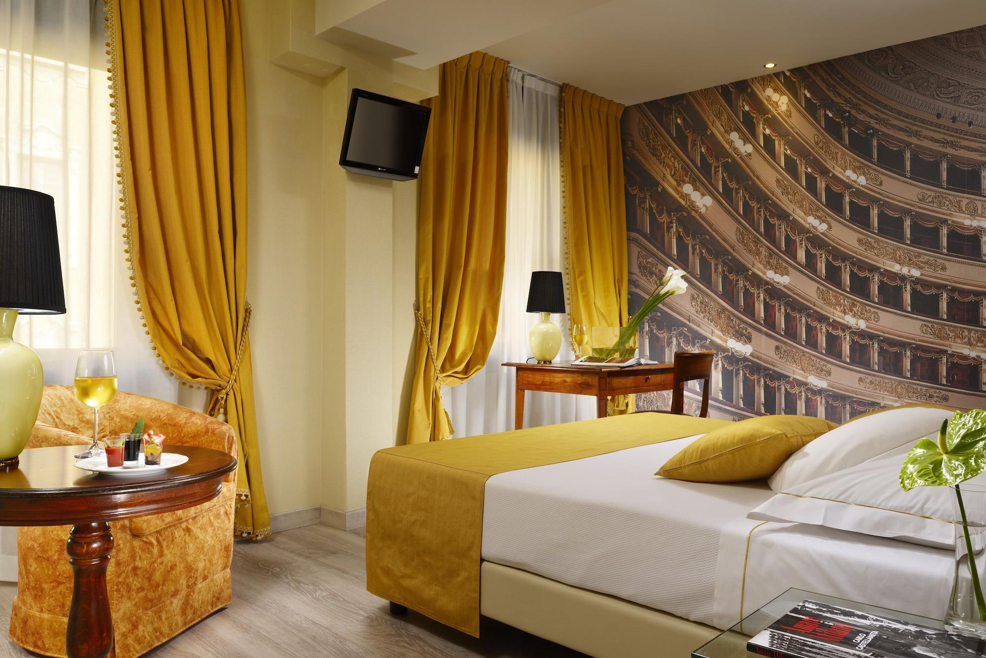 Varios Hotel Pierre Milano