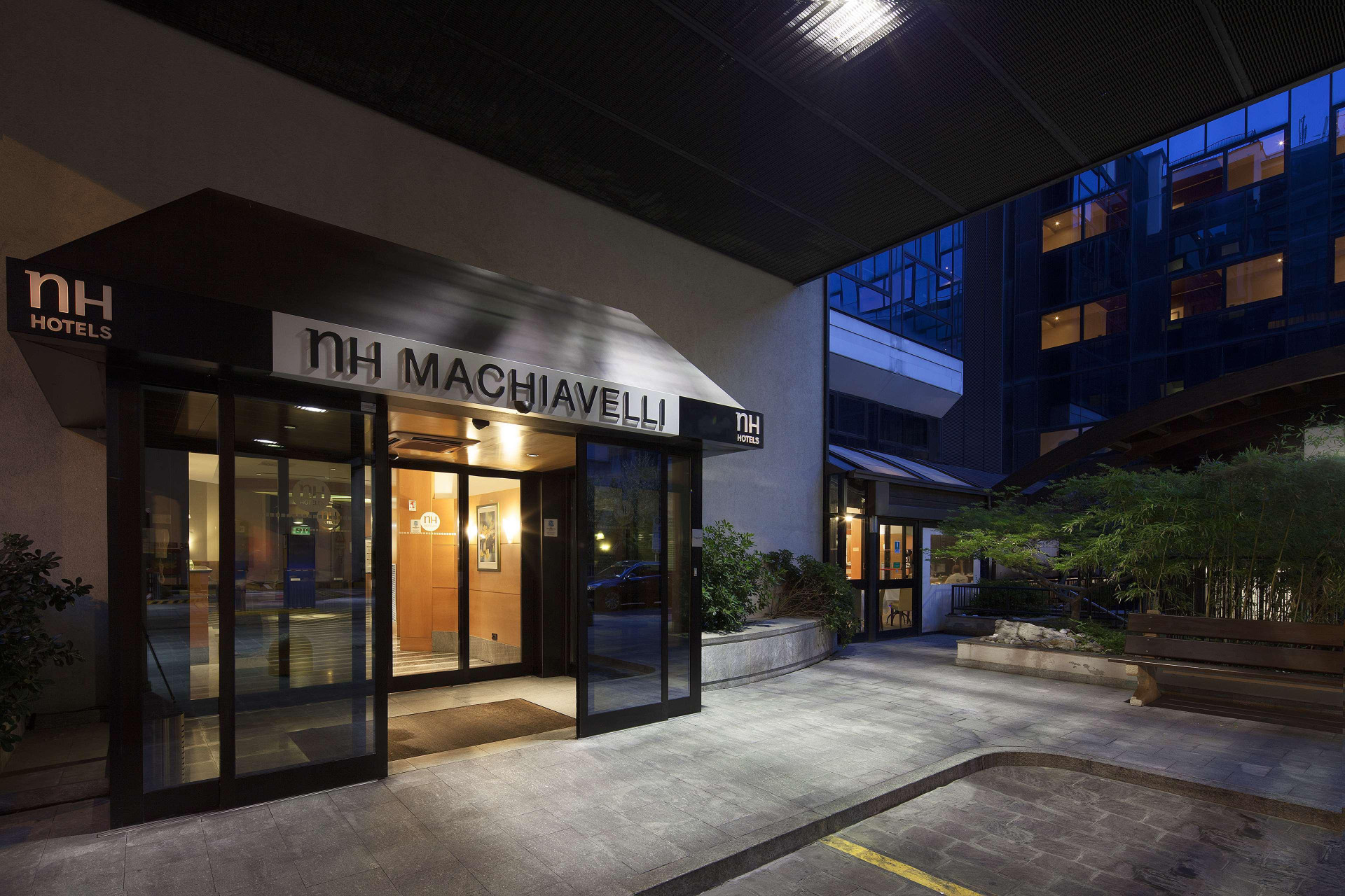 Vista Exterior NH Milano Machiavelli