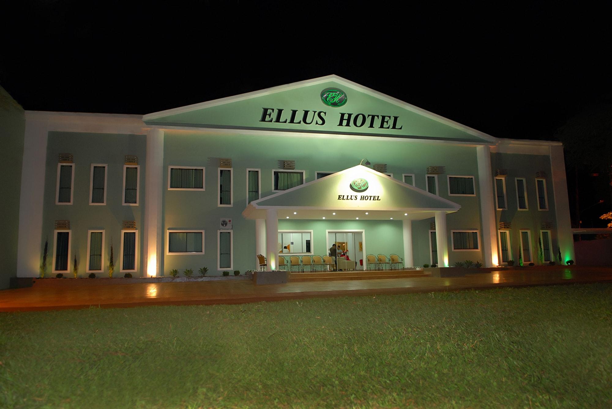 Vista Exterior Ellus Hotel