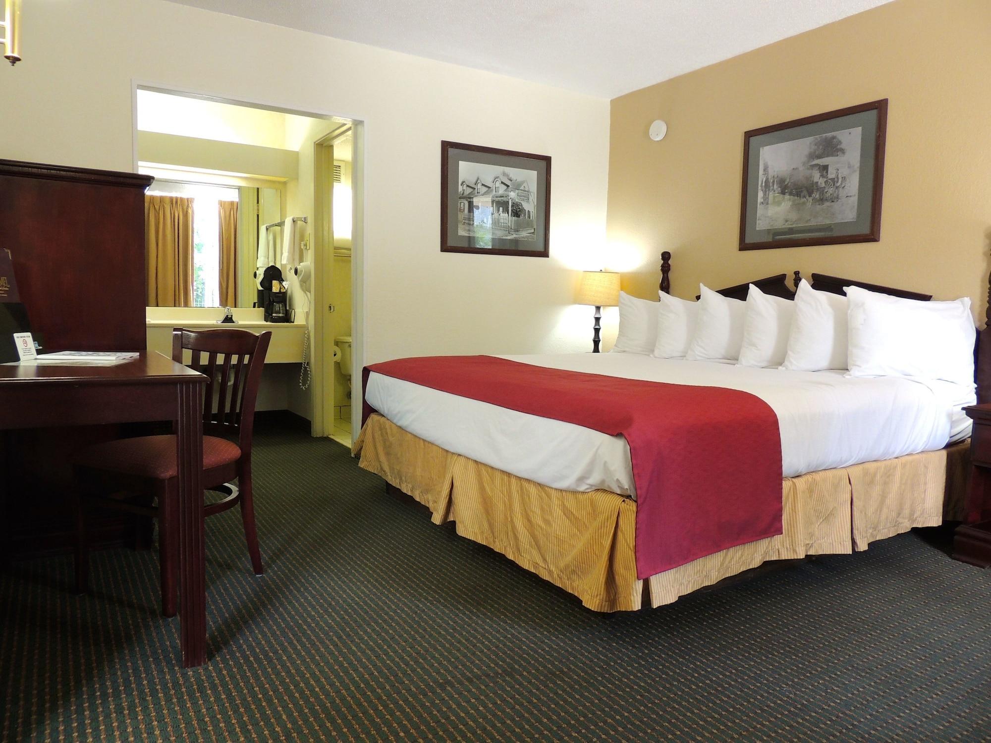 Habitación Carmel Inn & Suites