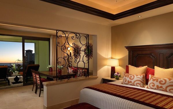 5 star resort at lands end in Cabo San Lucas. - Los mejores hoteles solo adultos en Los cabos, México