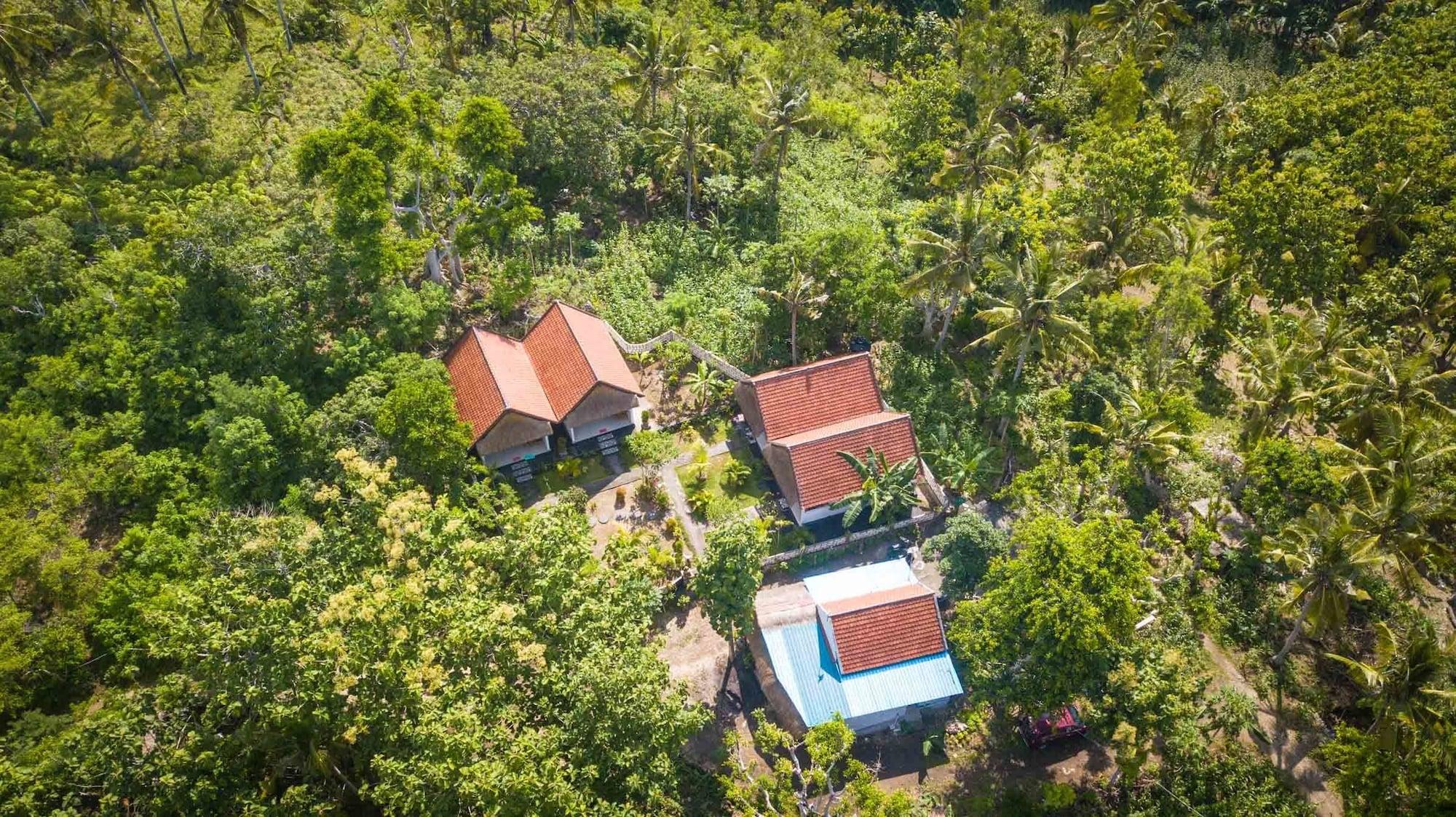 Vista Exterior Japa Bungalow