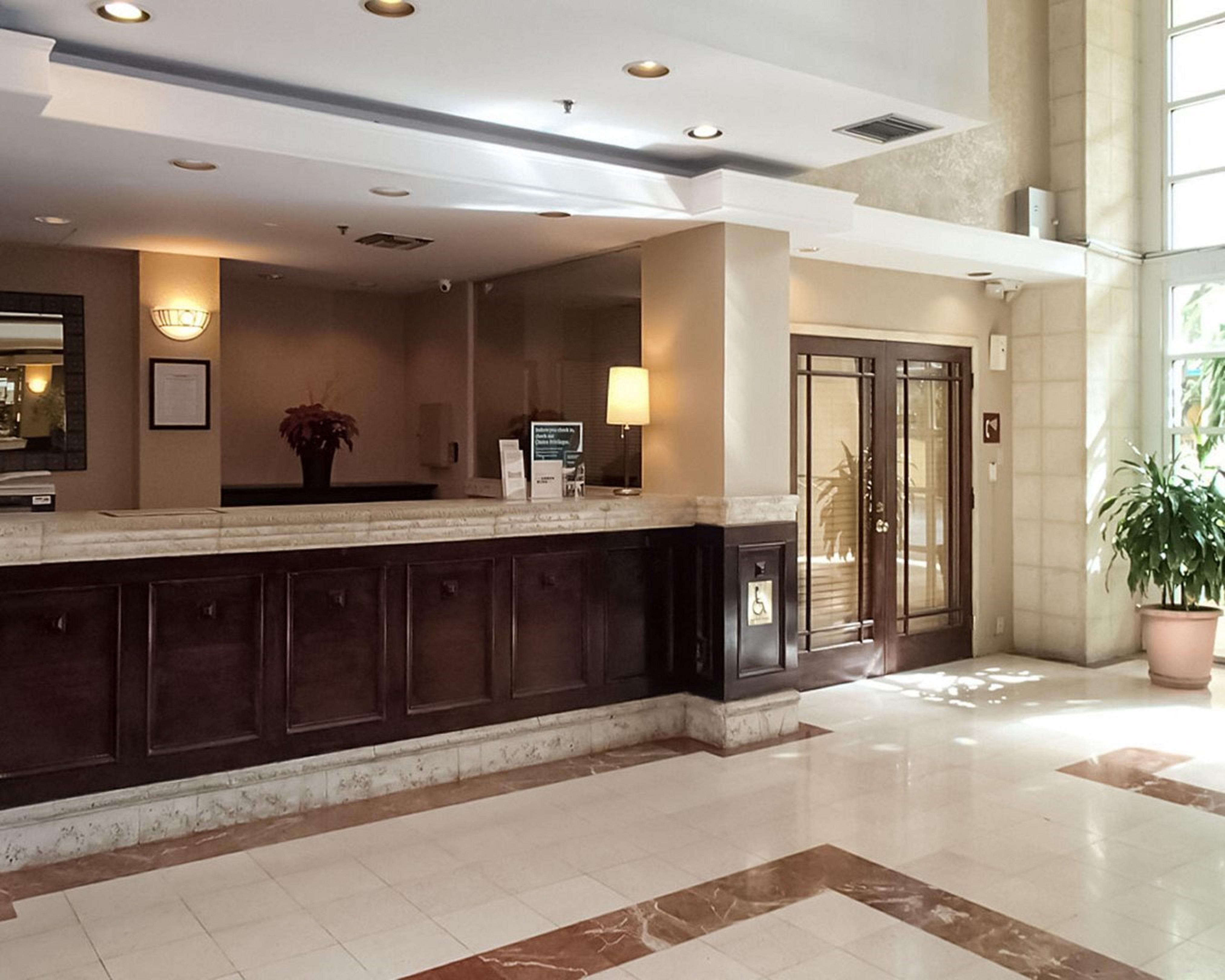 Vista Lobby Rodeway Inn South Miami Coral Gables