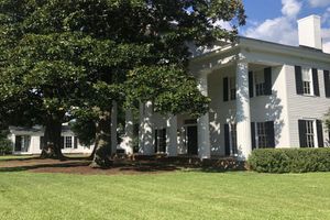 Alojamiento - Historic Antebellum Manor