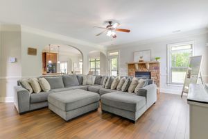 Alquiler Vacacional - 9 Mi to Trilith Studios: Gem in Fayetteville!