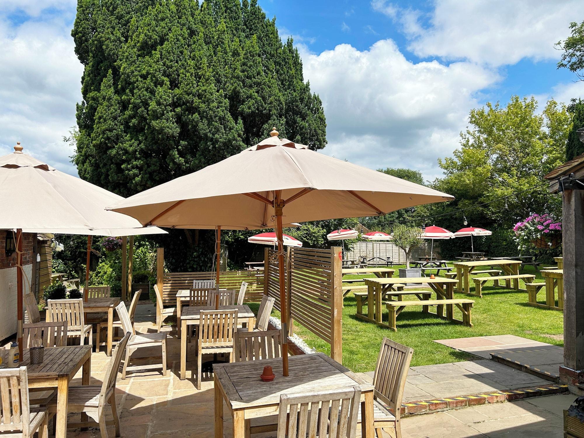 Vista Exterior The Bear Inn