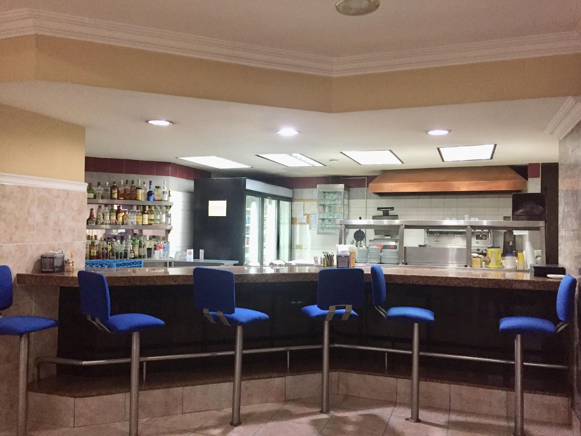 Bar/Salón Euro Hotel