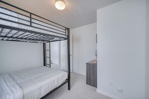 Alquiler Vacacional - Adorable home for everyone with WiFi, AC, and a fully fenced yard
