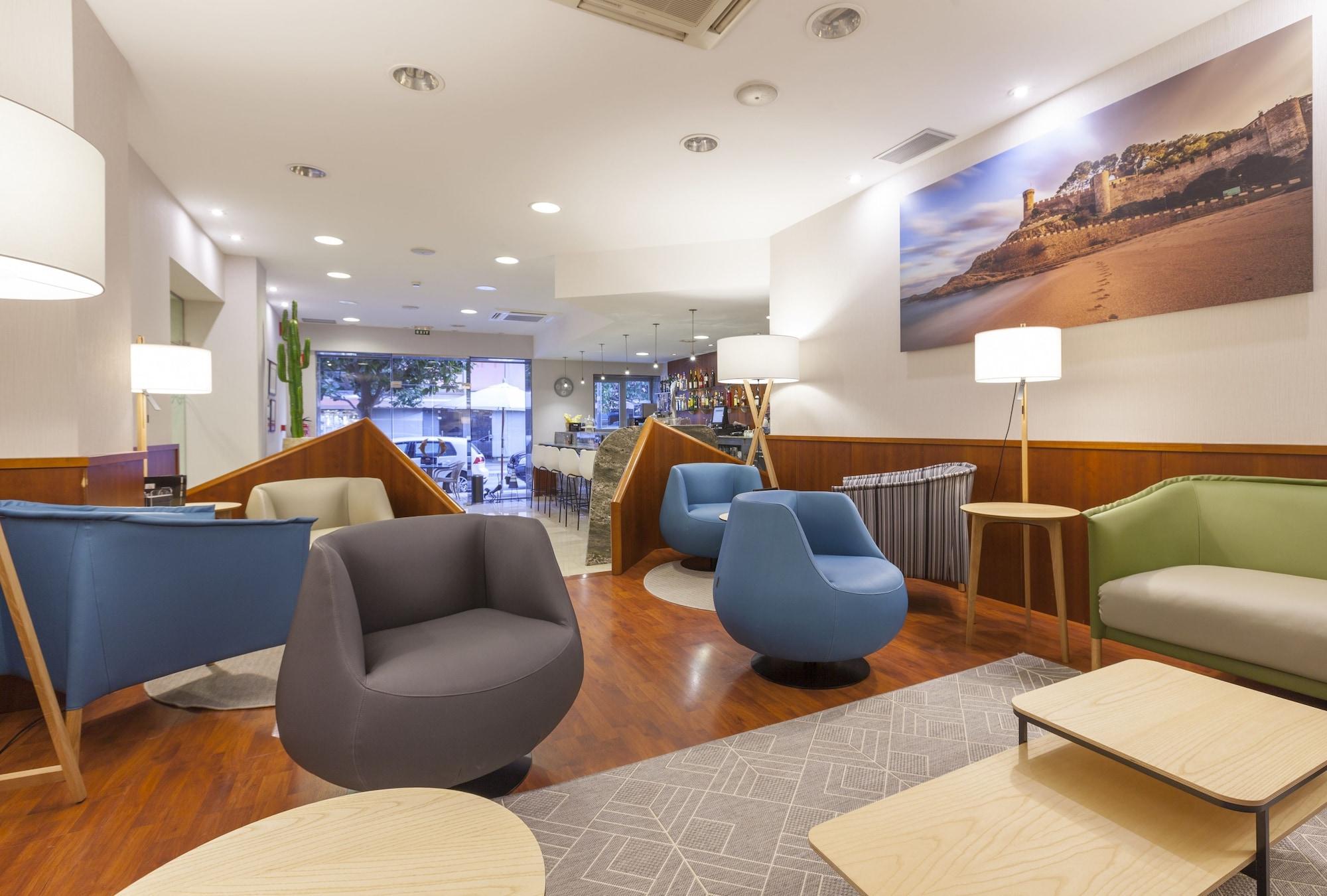 Bar/Salón Hotel Delfín