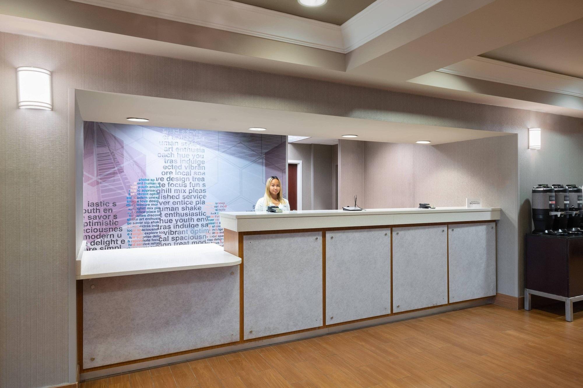 Vista Lobby Springhill Suites by Marriott Williamsburg