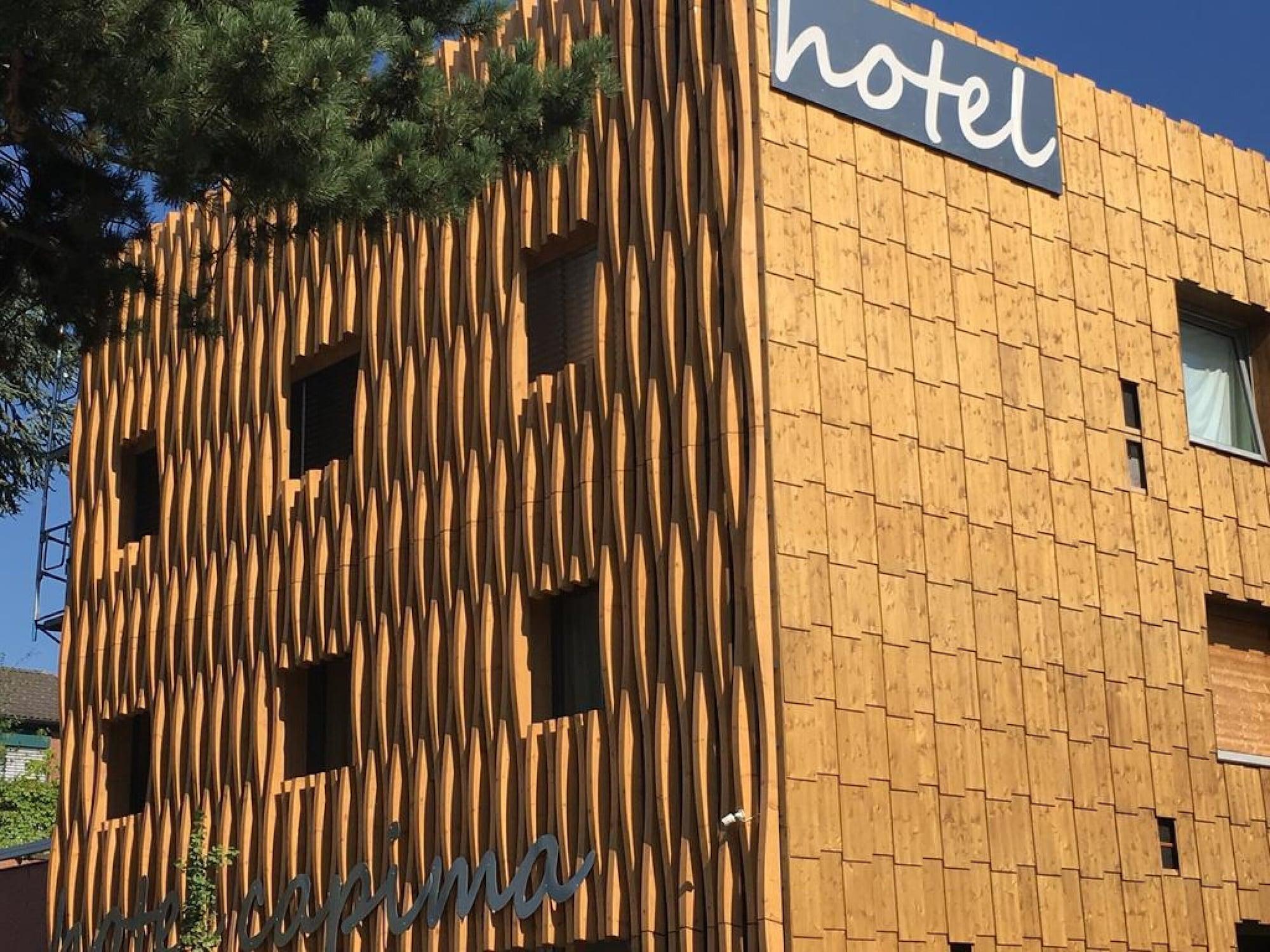 Varios Hotel Capima
