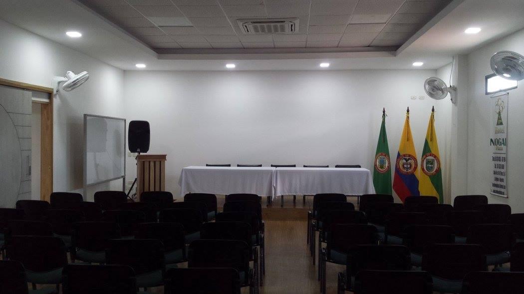 Sala de Reuniones Hotel Nogal Plaza La Virginia RDA