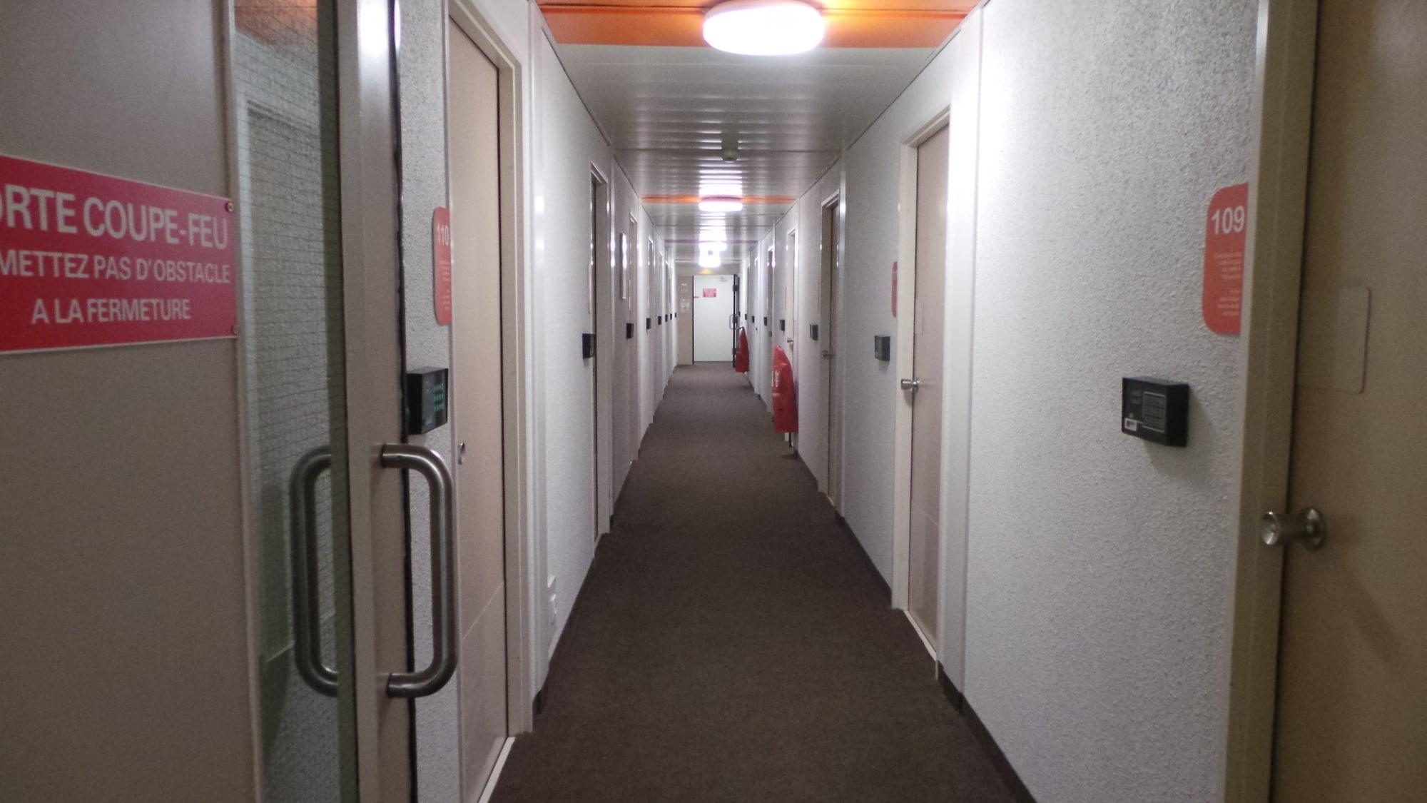 Comodidades del Alojamiento Enzo Hotel Premier Prix - Chalons
