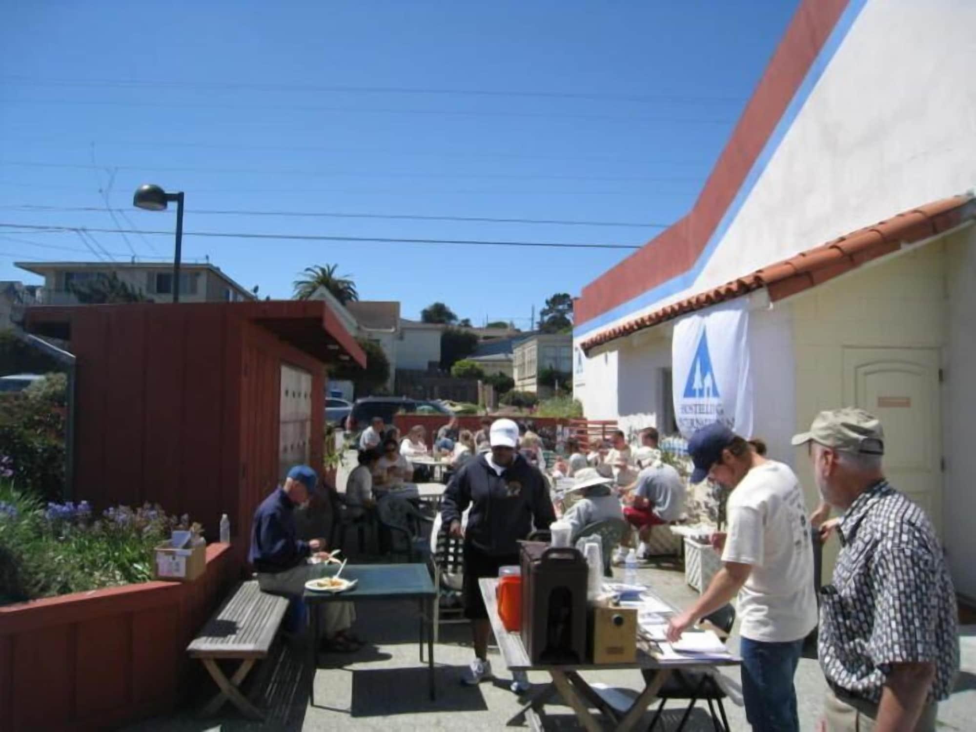 Comodidades del Alojamiento HI Monterey - Hostel