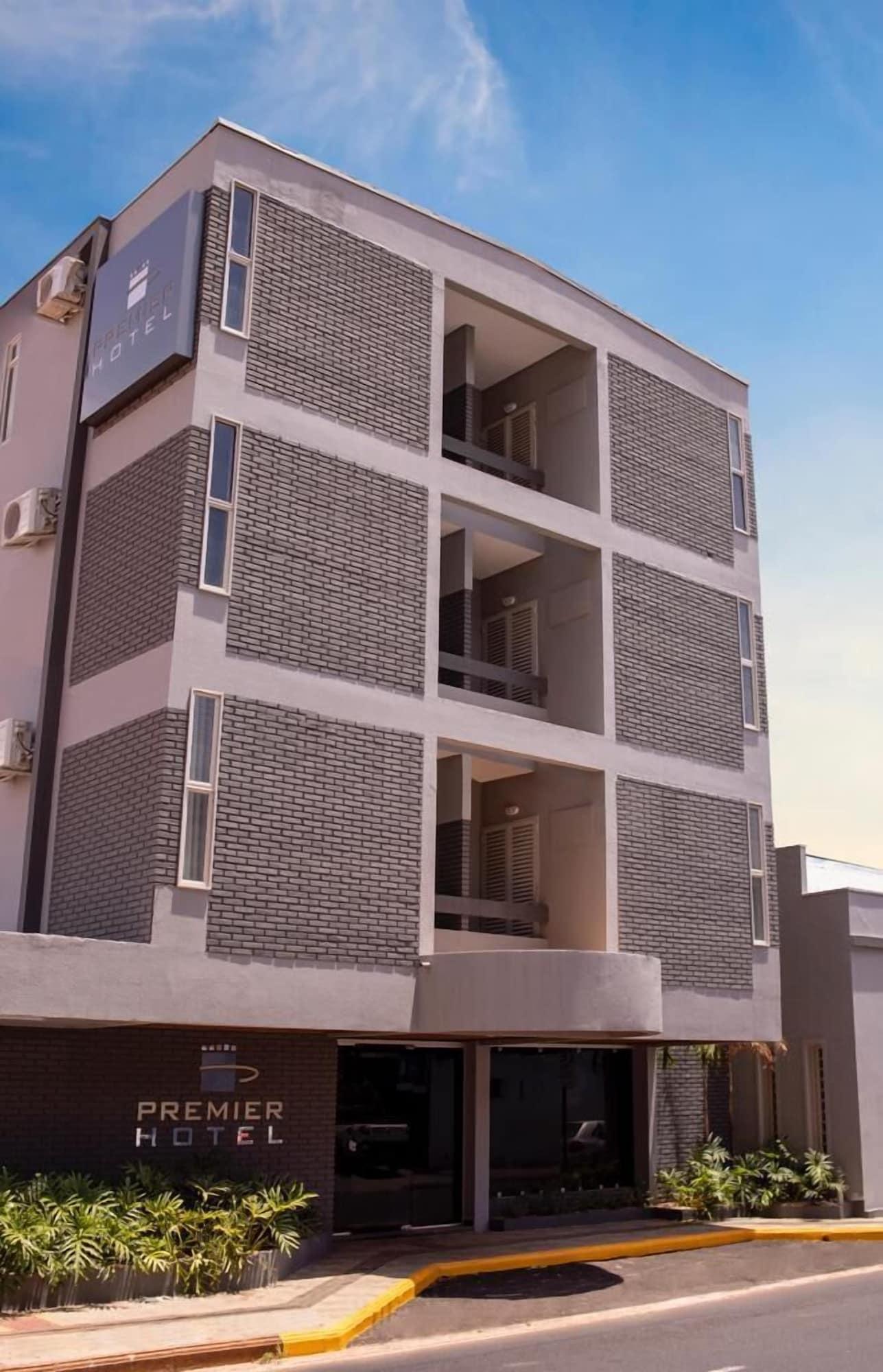 Varios Premier Hotel