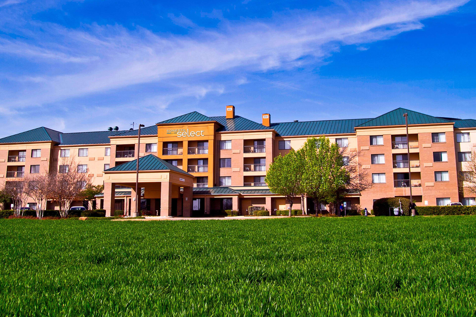 Vista Exterior Sonesta Select Dallas Richardson