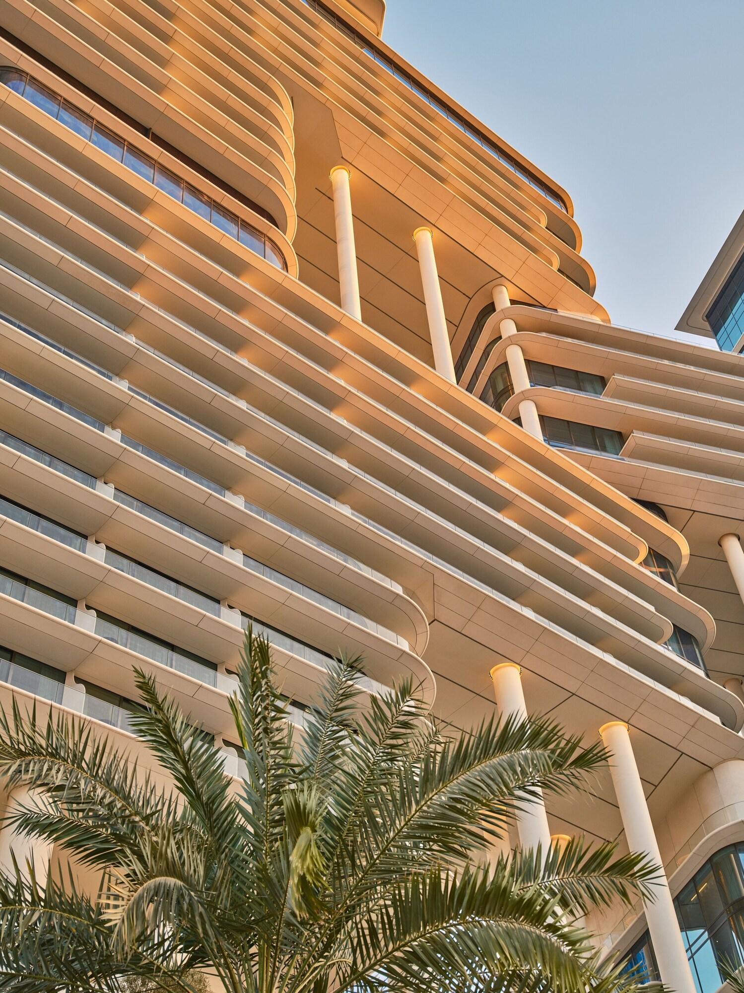 Vista Exterior The Lana - Dorchester Collection