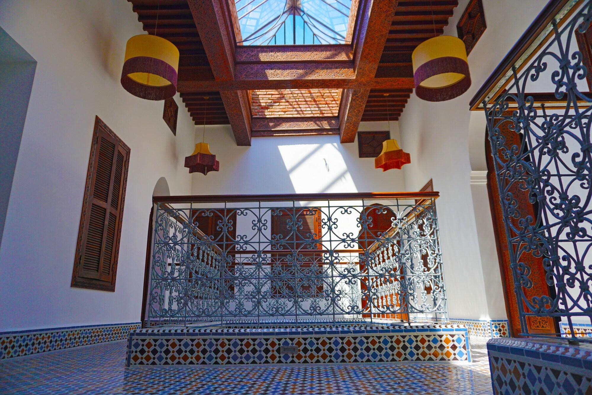 Comodidades del Alojamiento Riad Dar Fama