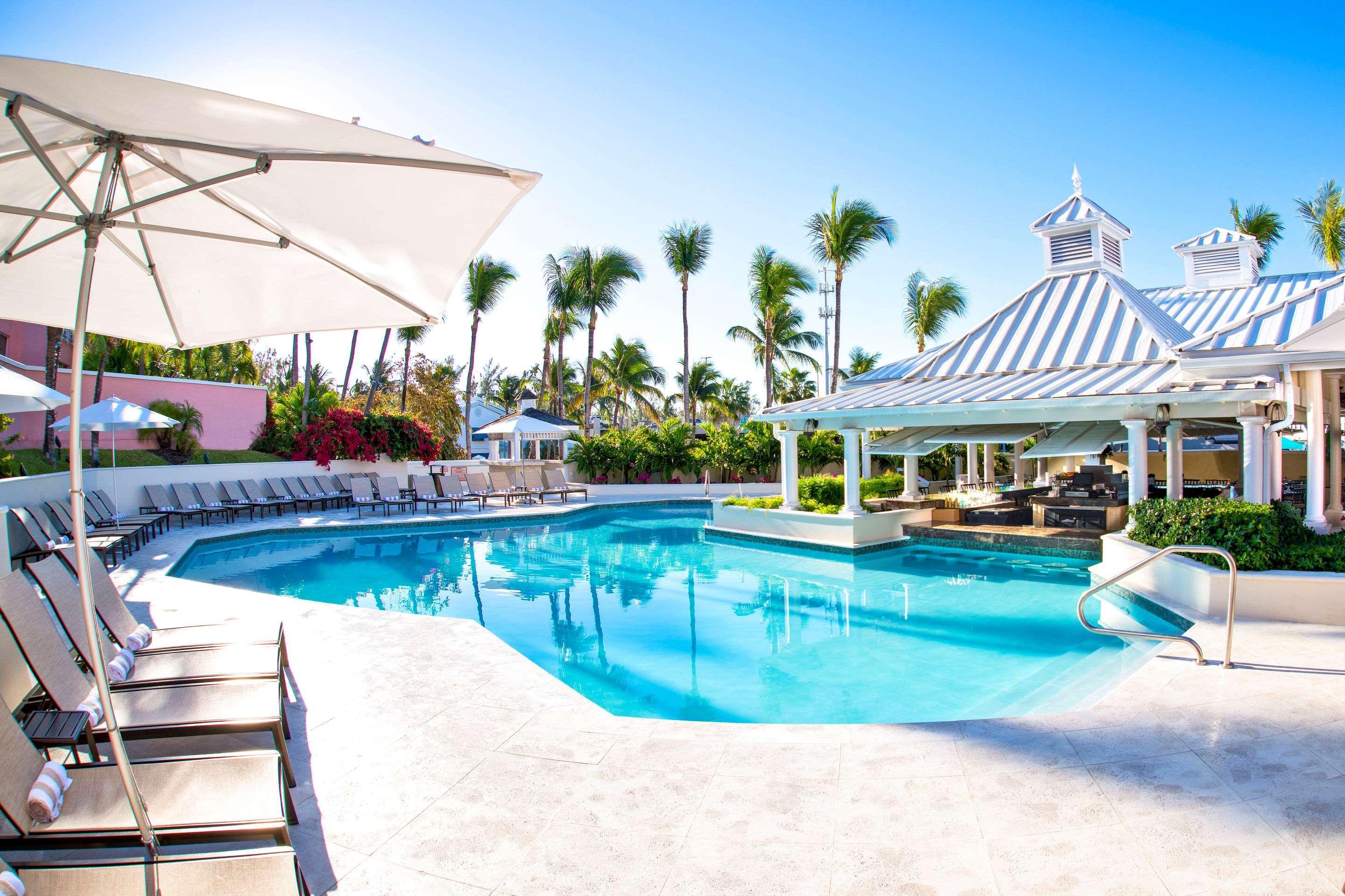 Vista Piscina Comfort Suites Paradise Island