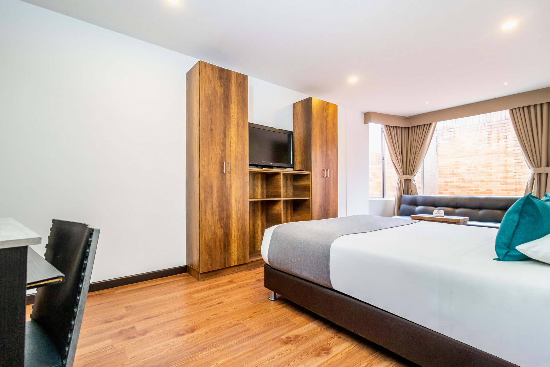 Set de Habitación Hotel Black Usaquen