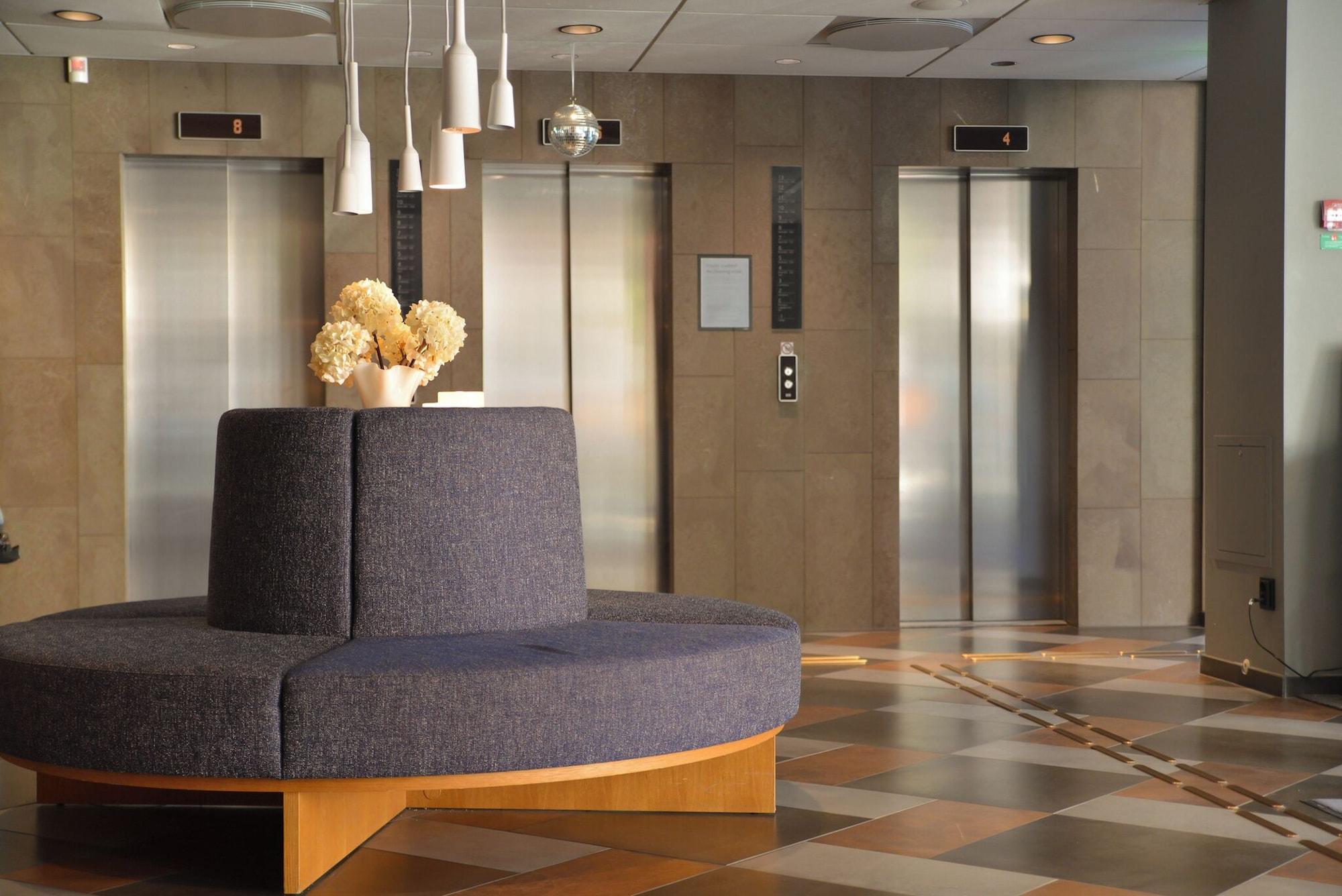 Vista Lobby Quality Hotel the Mill