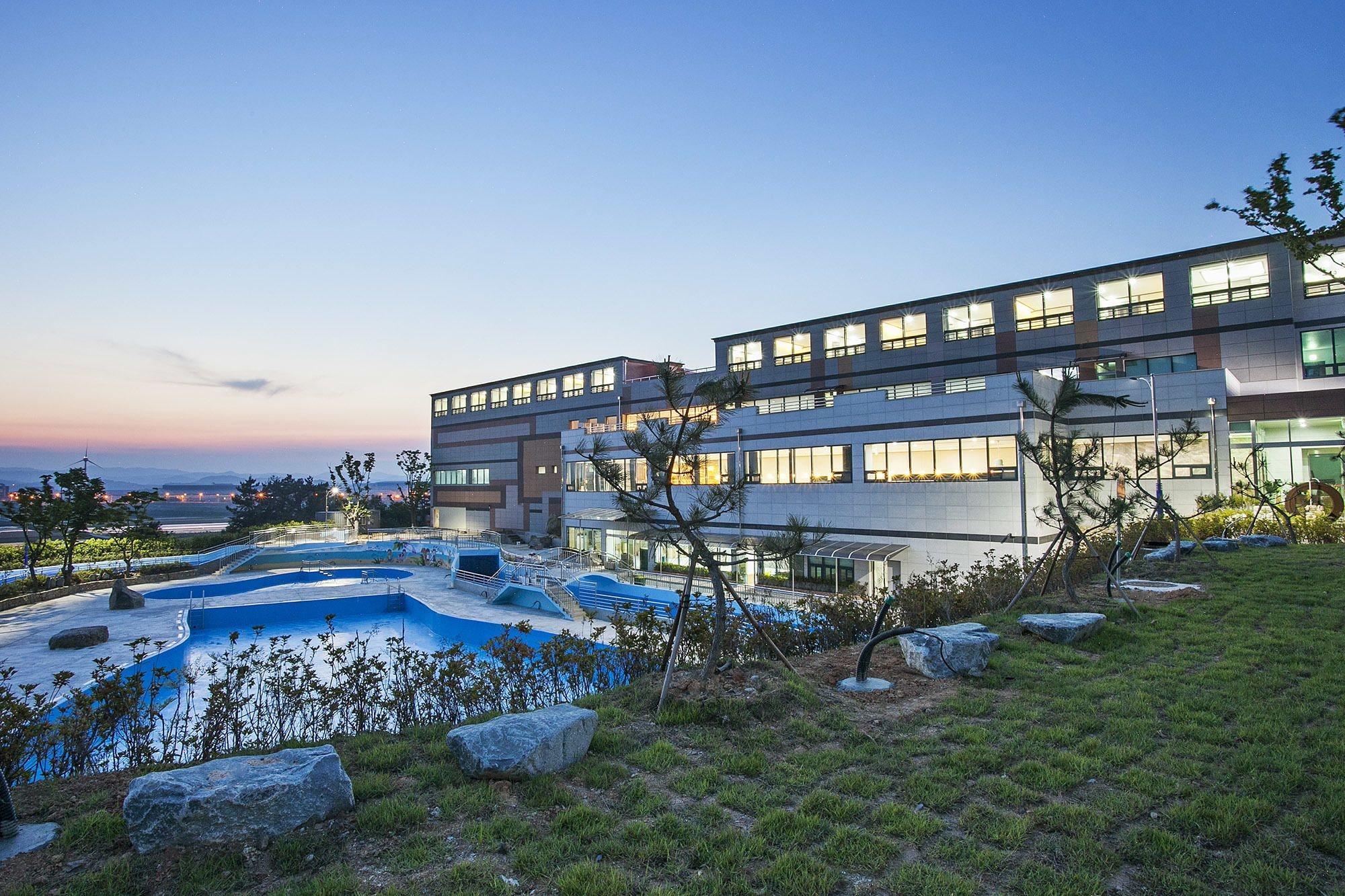 Vista Exterior Sacheon Grand Hotel