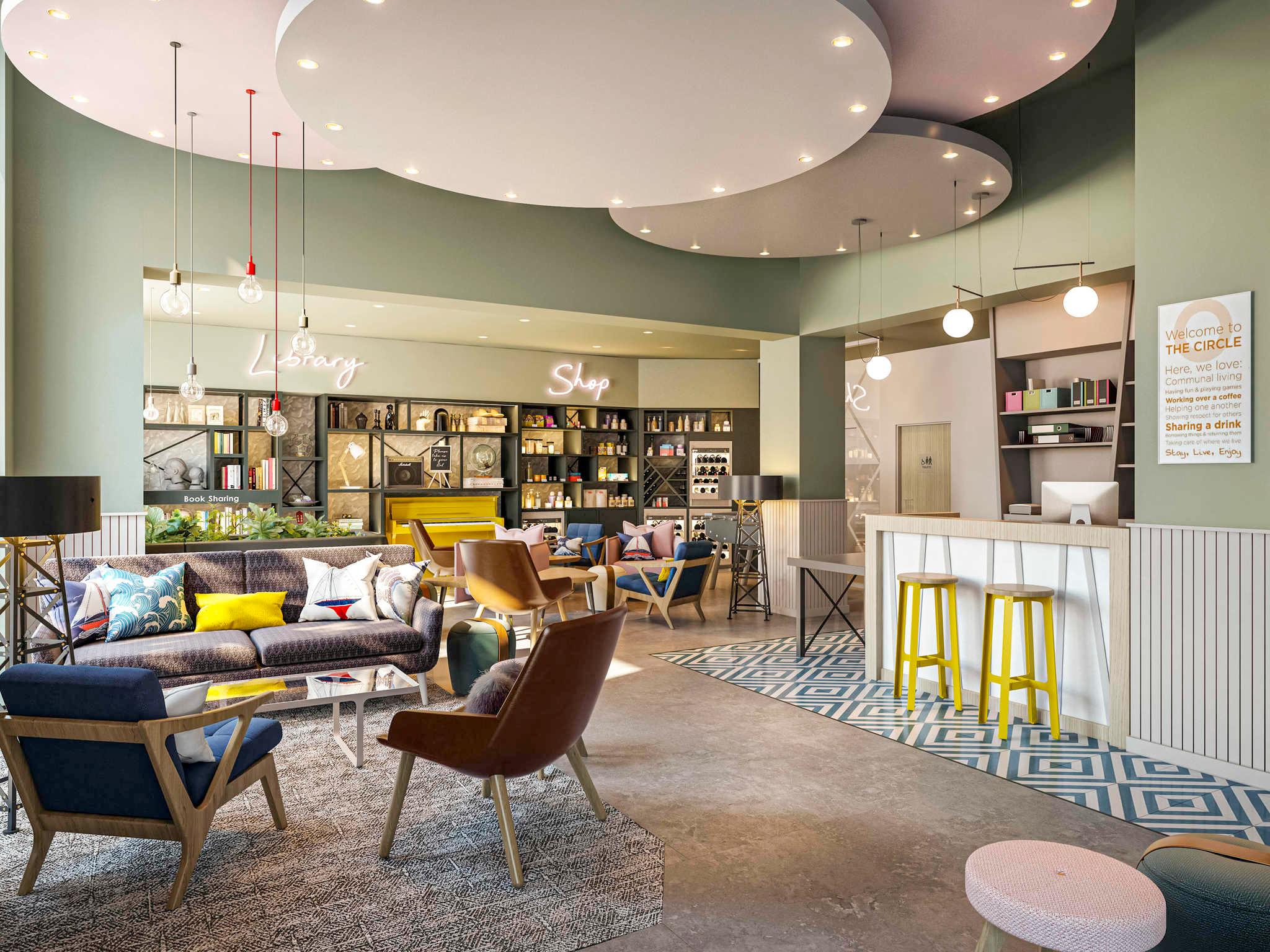 Vista Lobby Aparthotel Adagio Glasgow Central