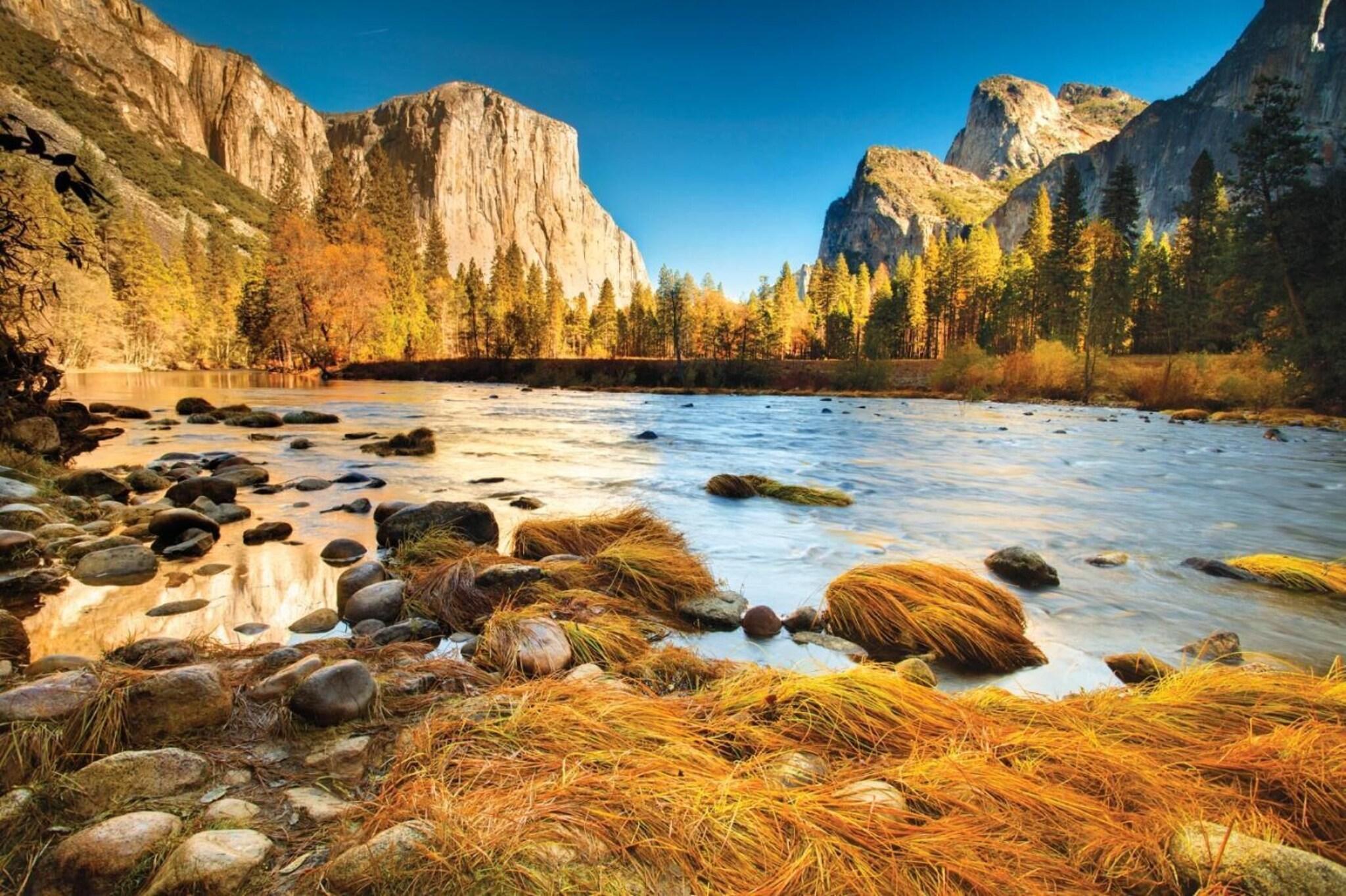 Playa Yosemite Valley Lodge