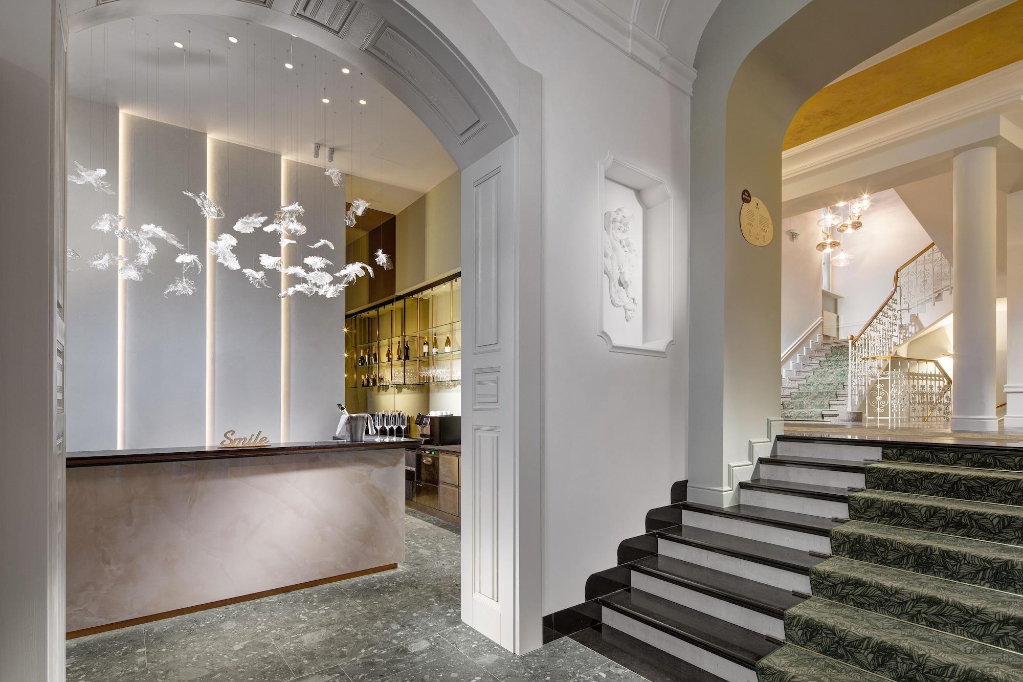 Vista Lobby Mamaison Hotel Riverside Prague