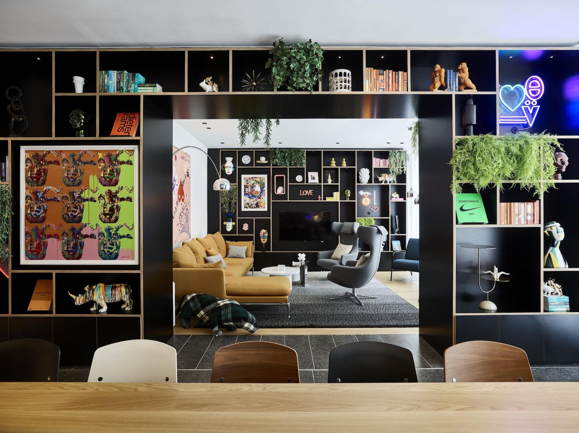Varios citizenM London Victoria Station