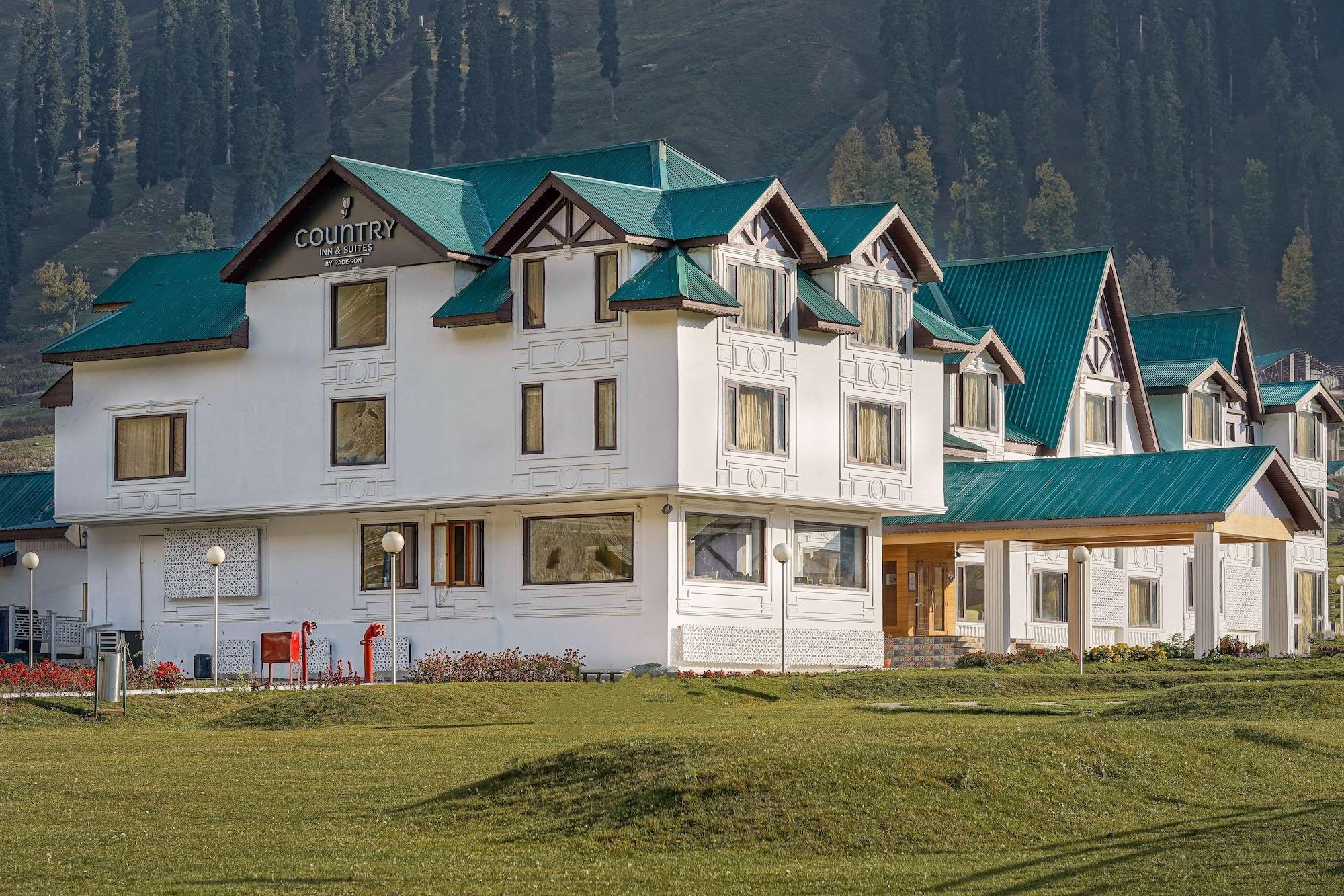 Varios Country Inn & Suites by Radisson, Sonamarg