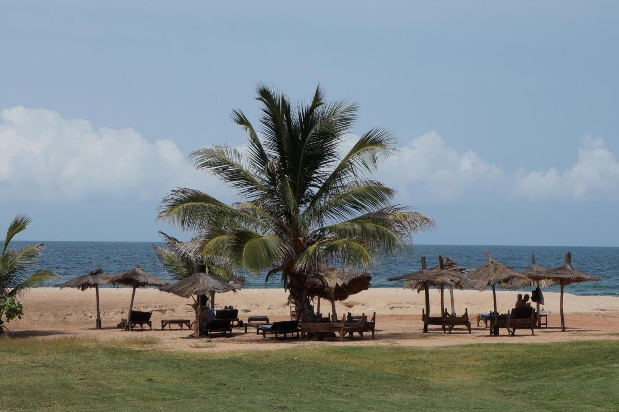 Playa Lemon Creek Hotel Resort